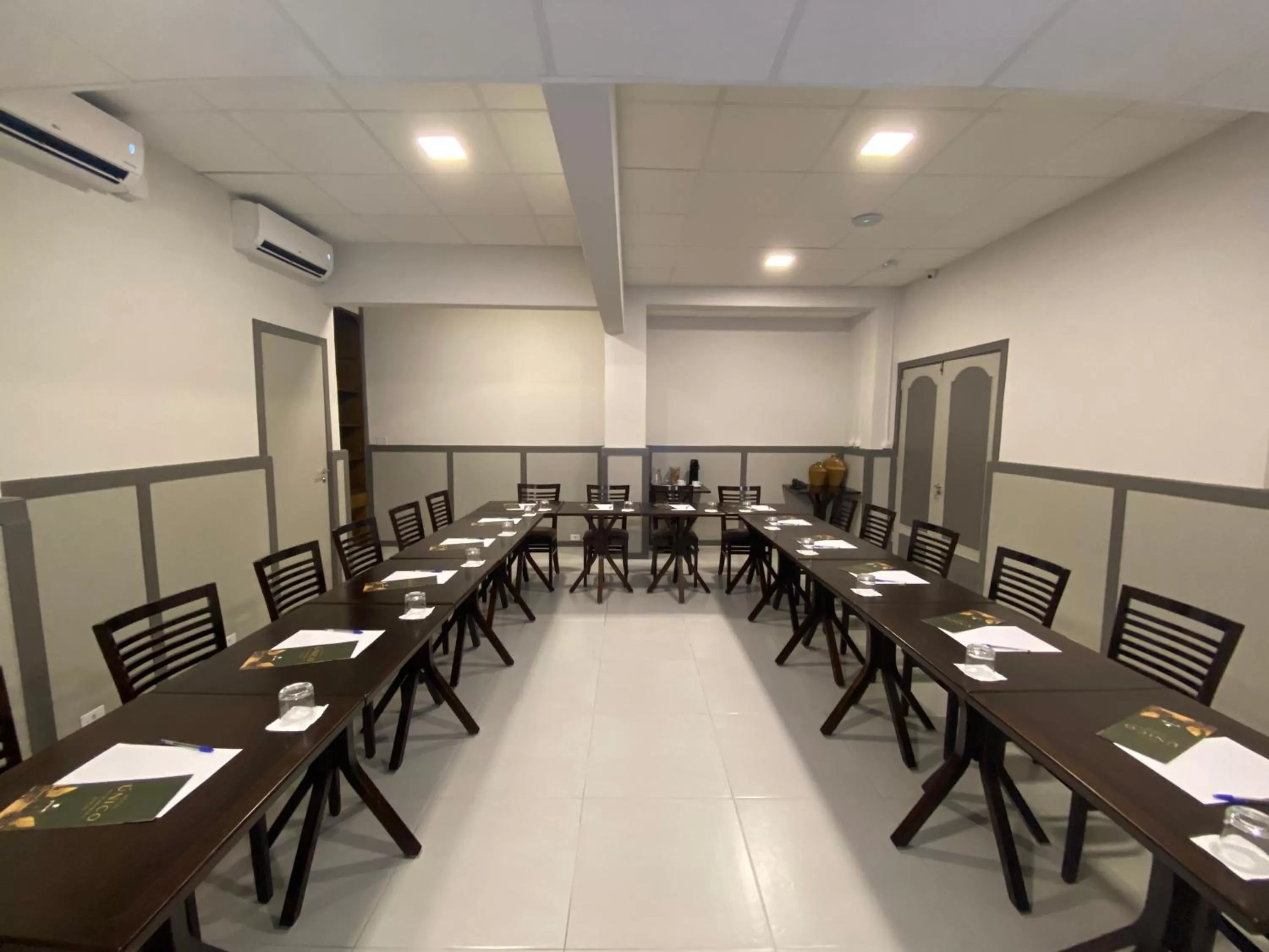 Banquet/Function facilities in Hotel Itamarati Centro-República