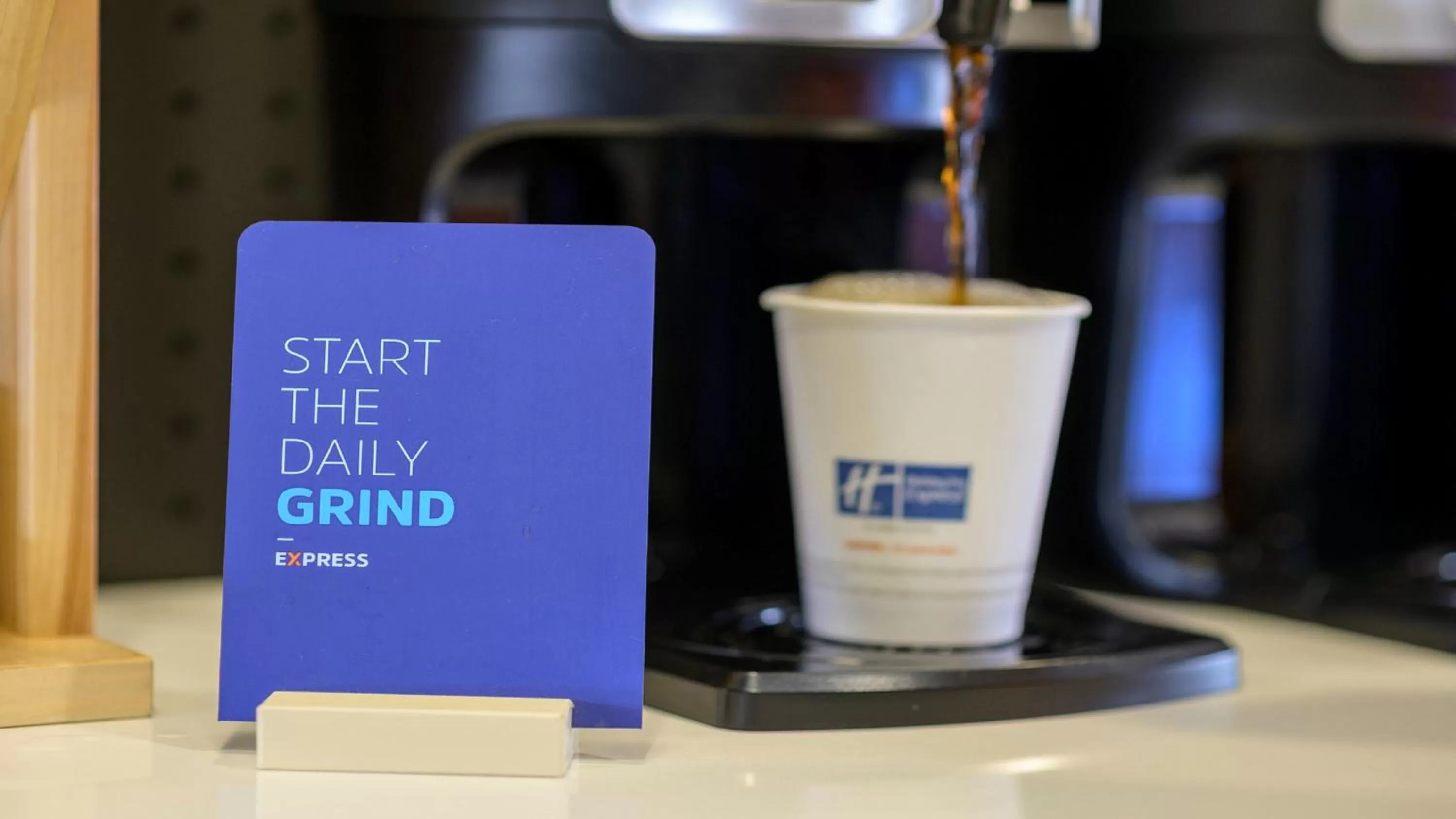 Restaurant/places to eat in Holiday Inn Express Hotel & Suites North Bay by IHG