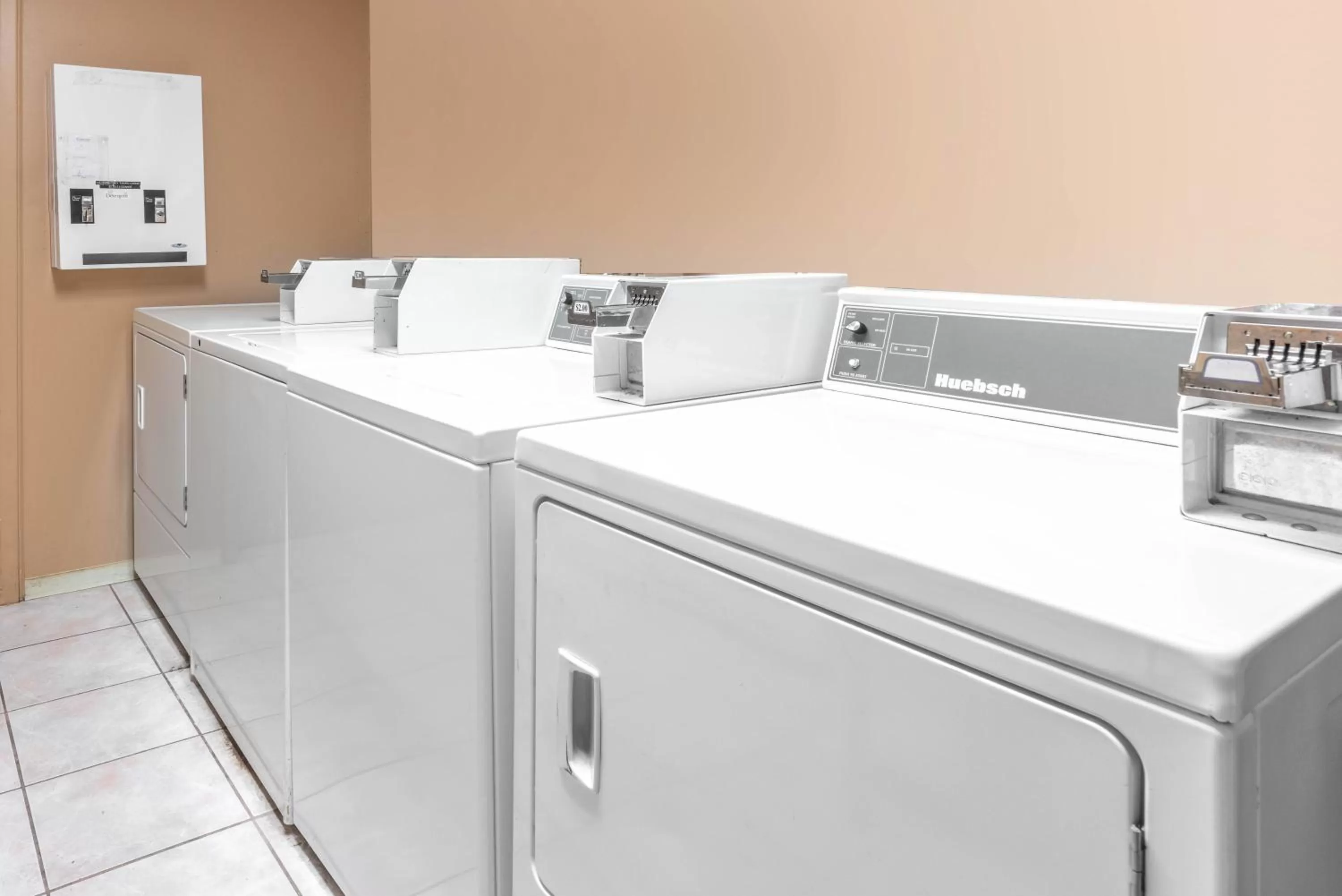 Area and facilities in Ramada by Wyndham Coquitlam