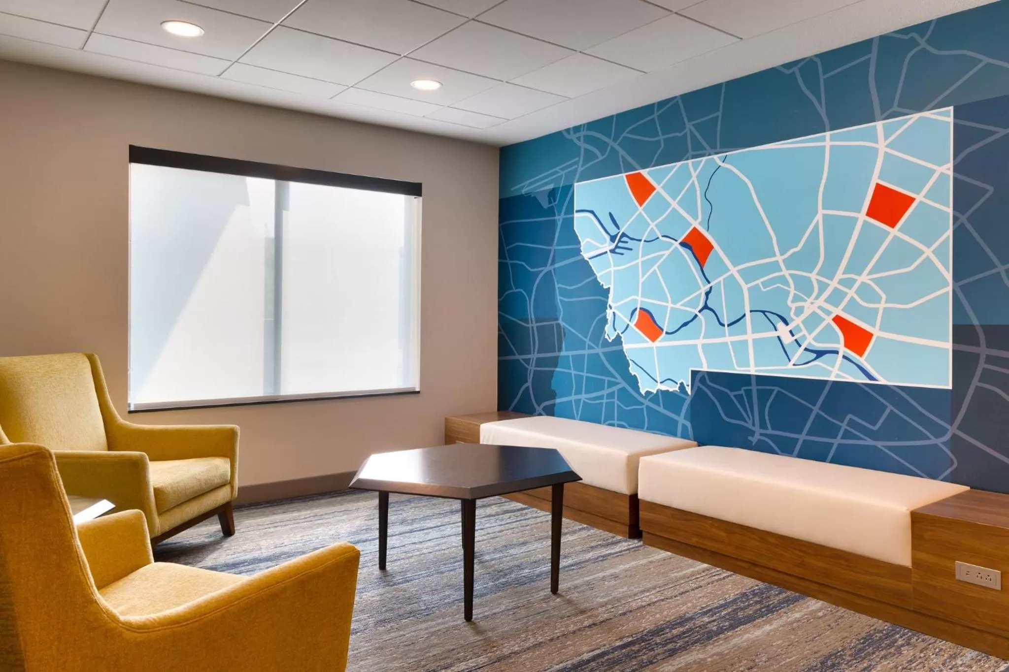 Property building in Holiday Inn Express and Suites Helena by IHG