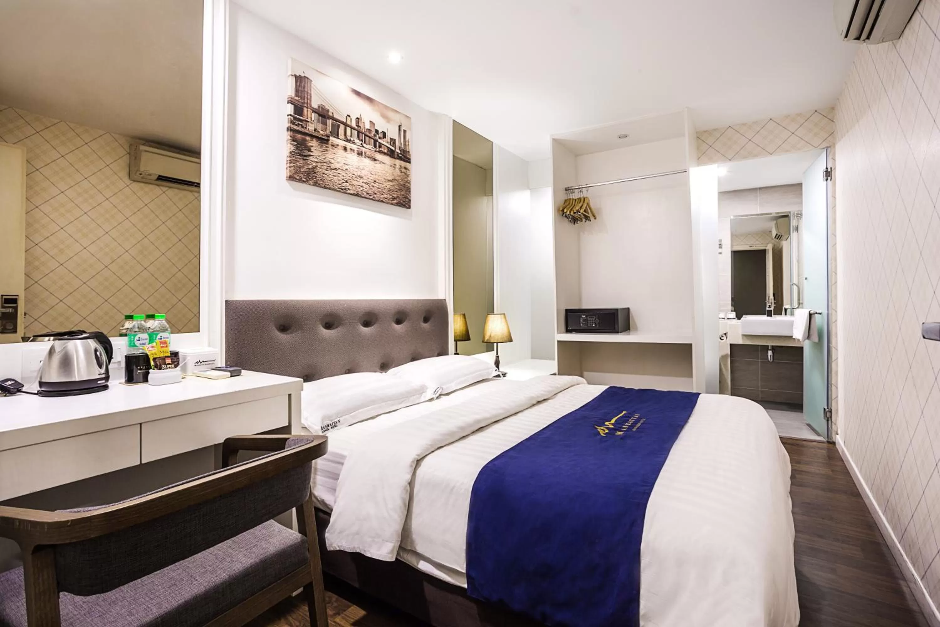 Bedroom, Bed in Manhattan Business Hotel Damansara Perdana