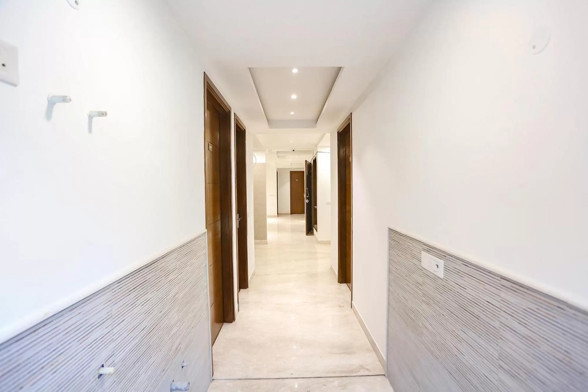 Lobby or reception in FabExpress Aerosky Deluxe - Nr Yashobhoomi Convention Centre