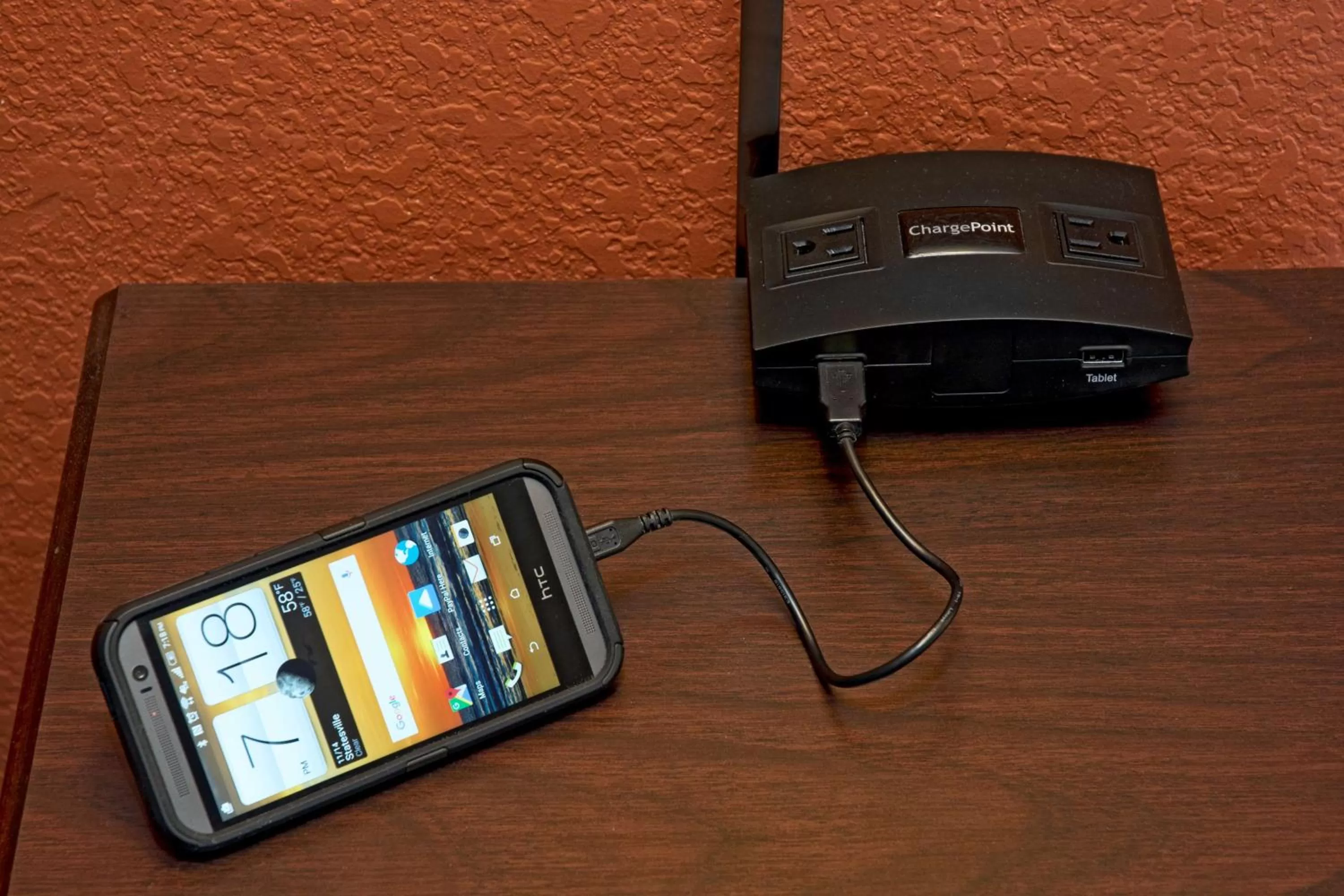 Bed in Hampton Inn Statesville
