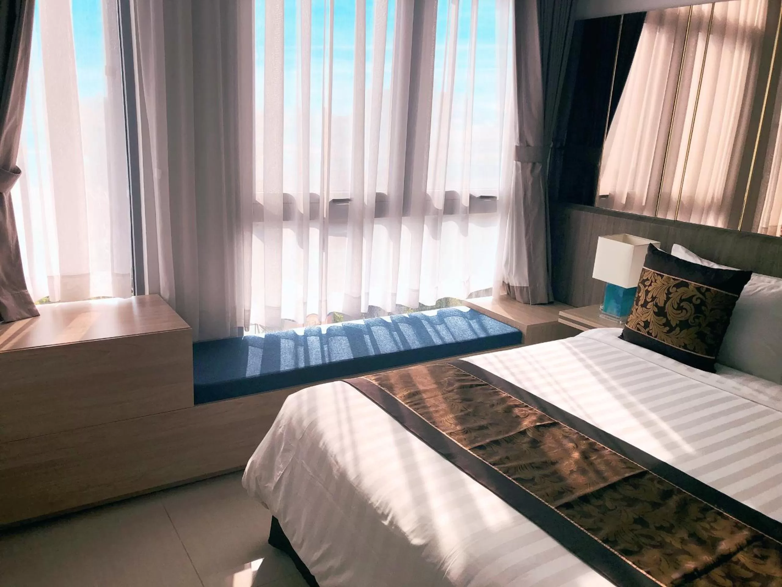 Bed in Aurora Western Village