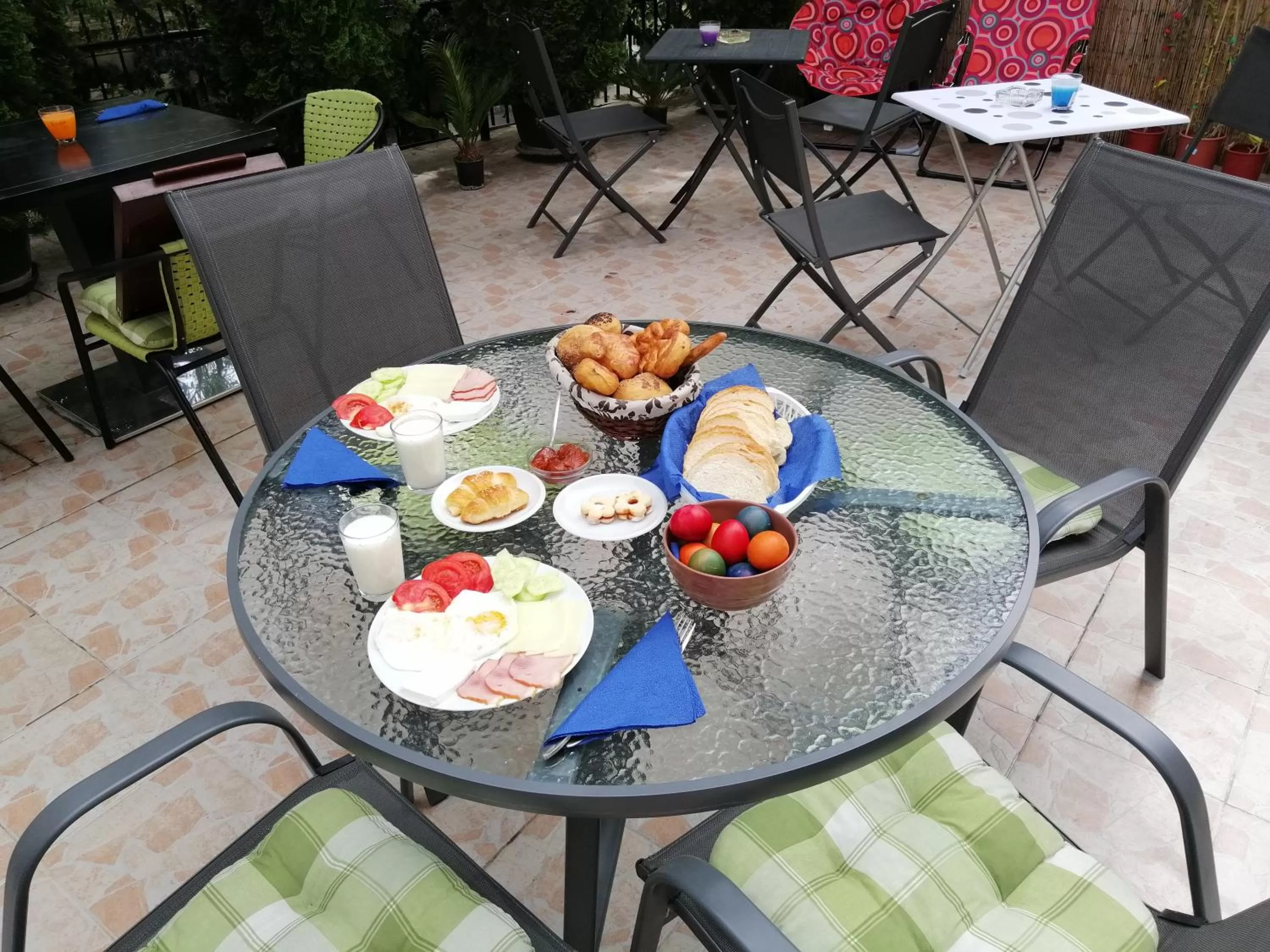 Breakfast in Guest House GOLDEN COIN