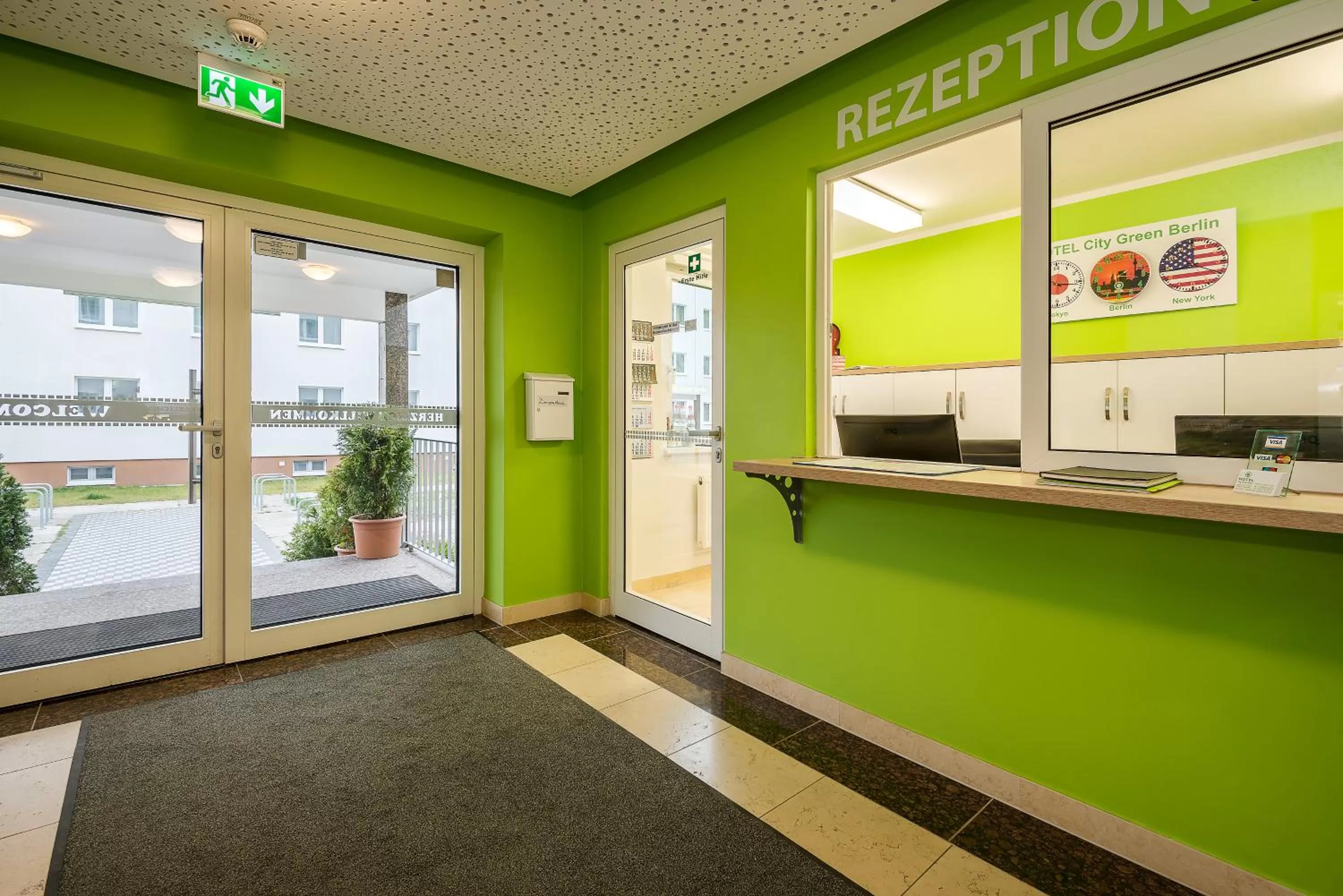 Lobby or reception in Hotel City Green Berlin