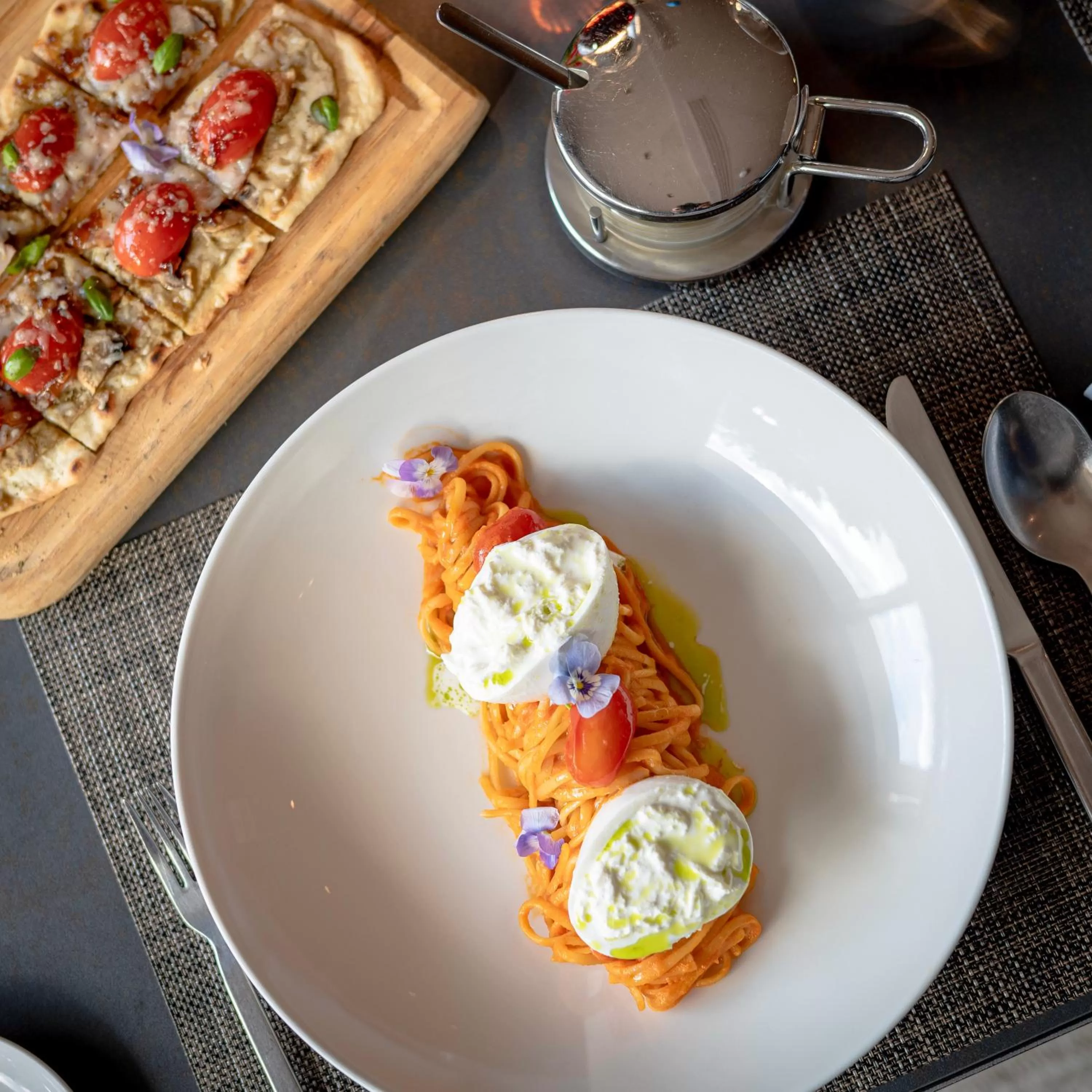 Restaurant/places to eat in Somewhere Vouliagmeni