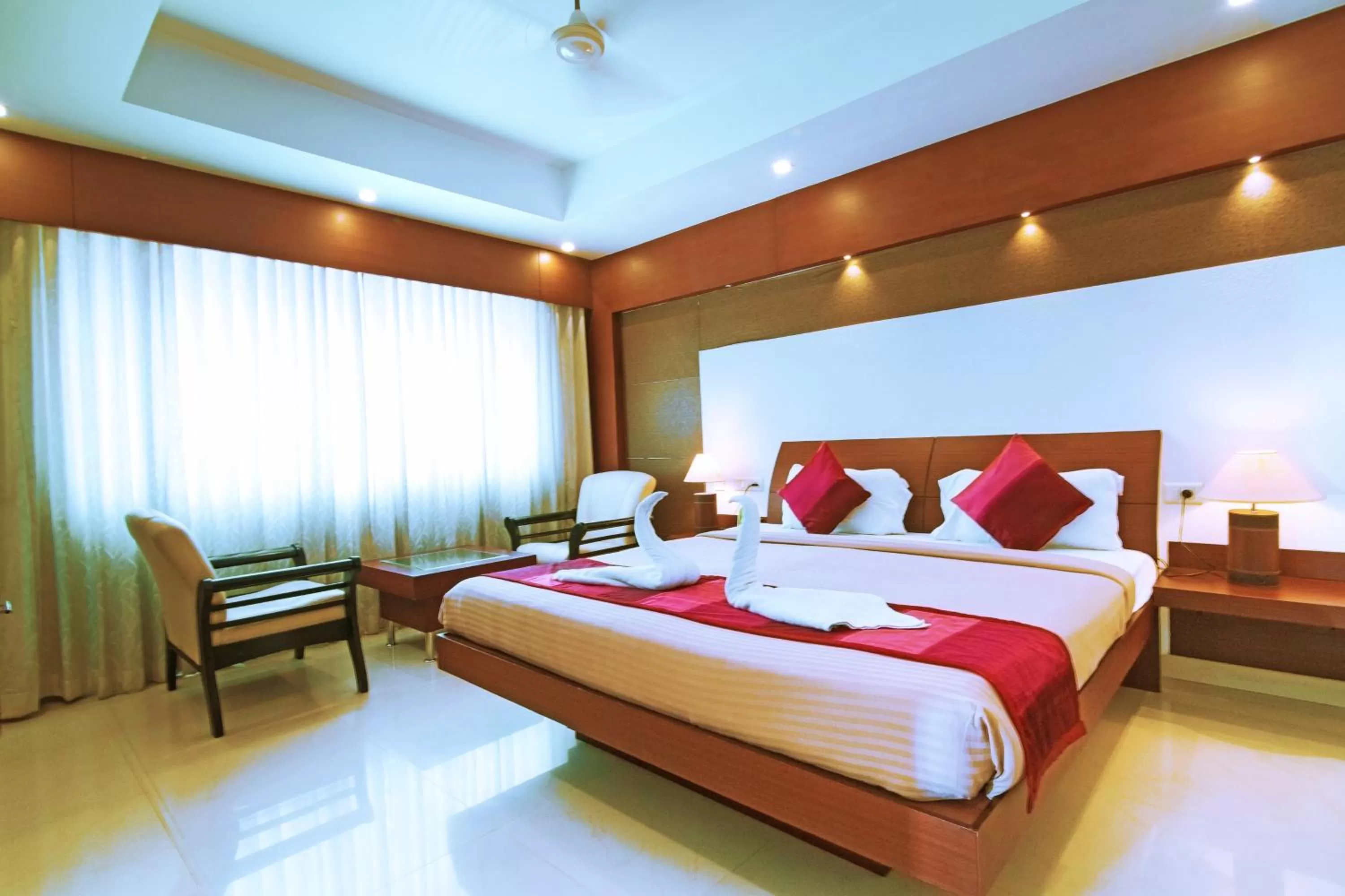 Bedroom in Royal Omars