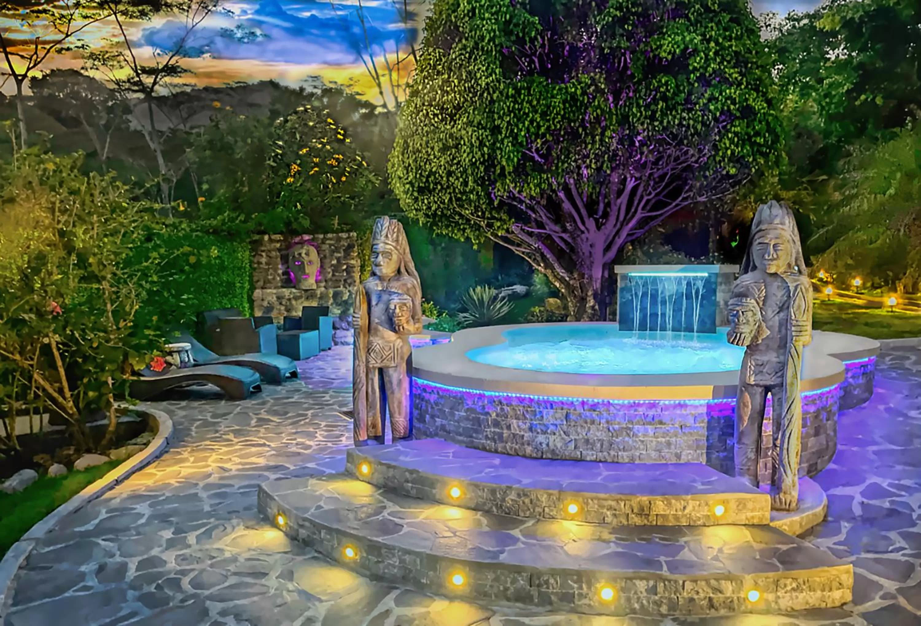 Night, Swimming Pool in Boquete Garden Inn