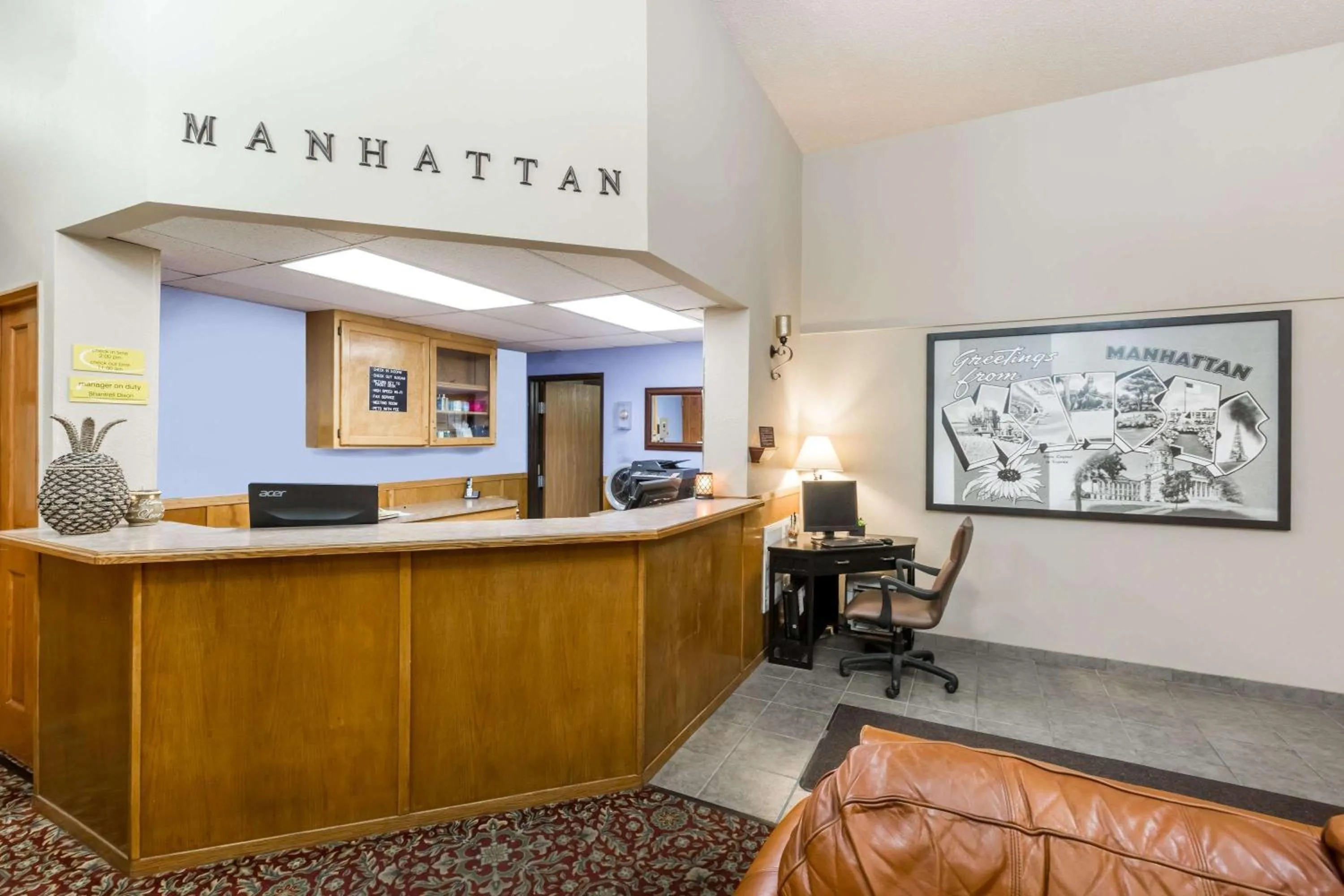 Lobby or reception in Super 8 by Wyndham Manhattan KS