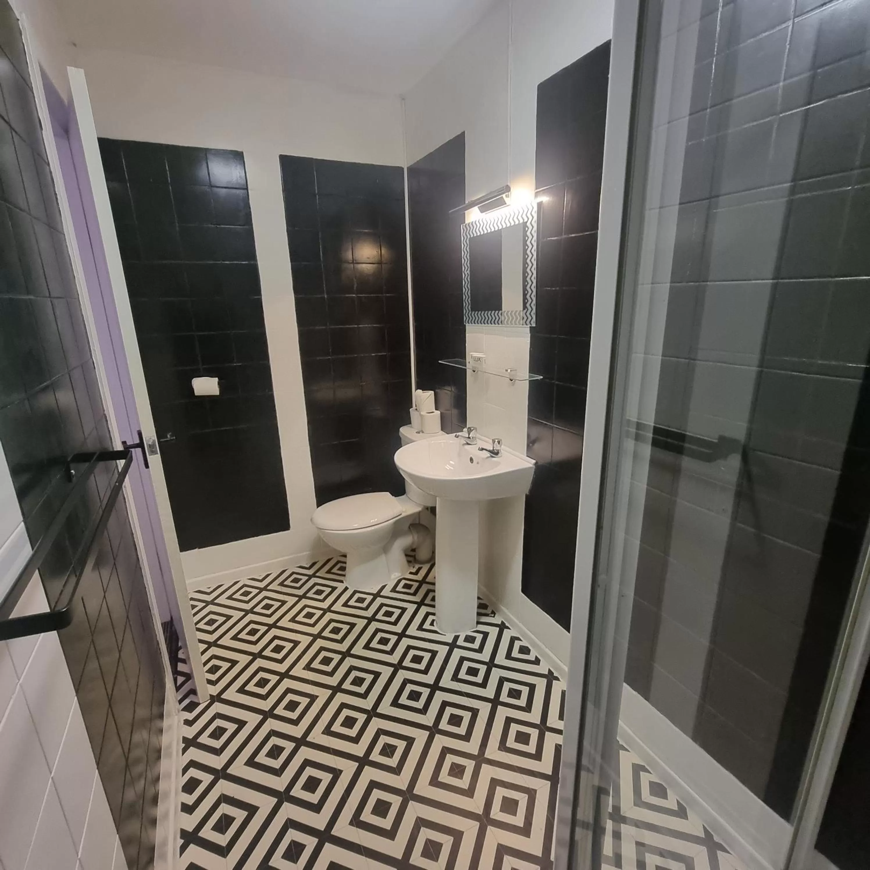 Palm Beach Hotel by the Sea