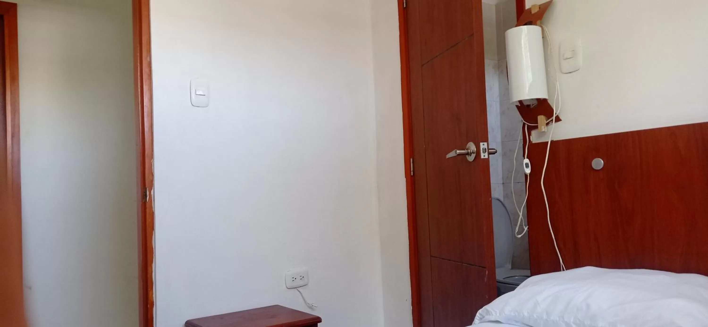 Bedroom, Bathroom in Hotel Tamaca Real