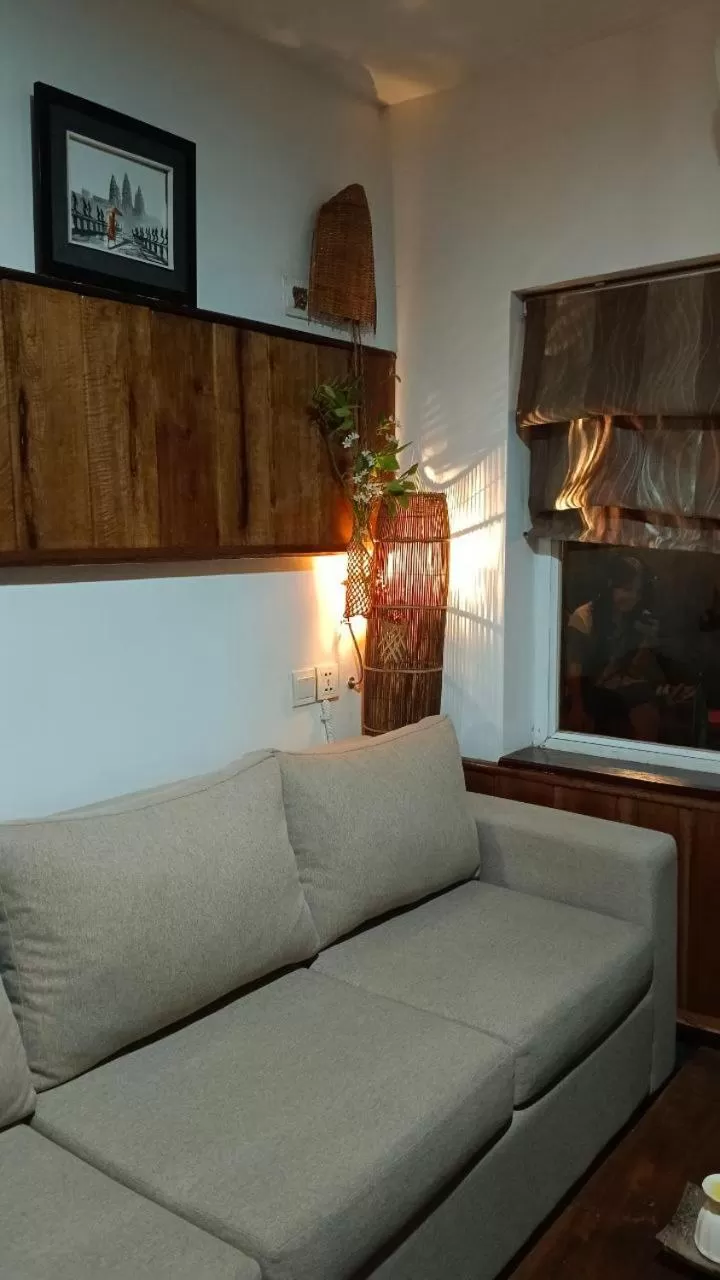 Living room in Maison Model d'Angkor