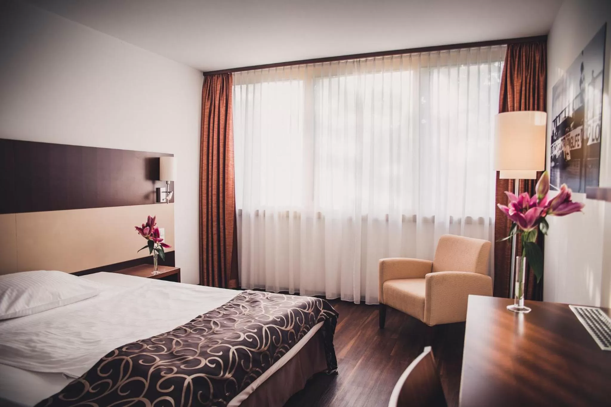 Photo of the whole room, Bed in elaya hotel stuttgart ludwigsburg ehemals Abacco by Rilano
