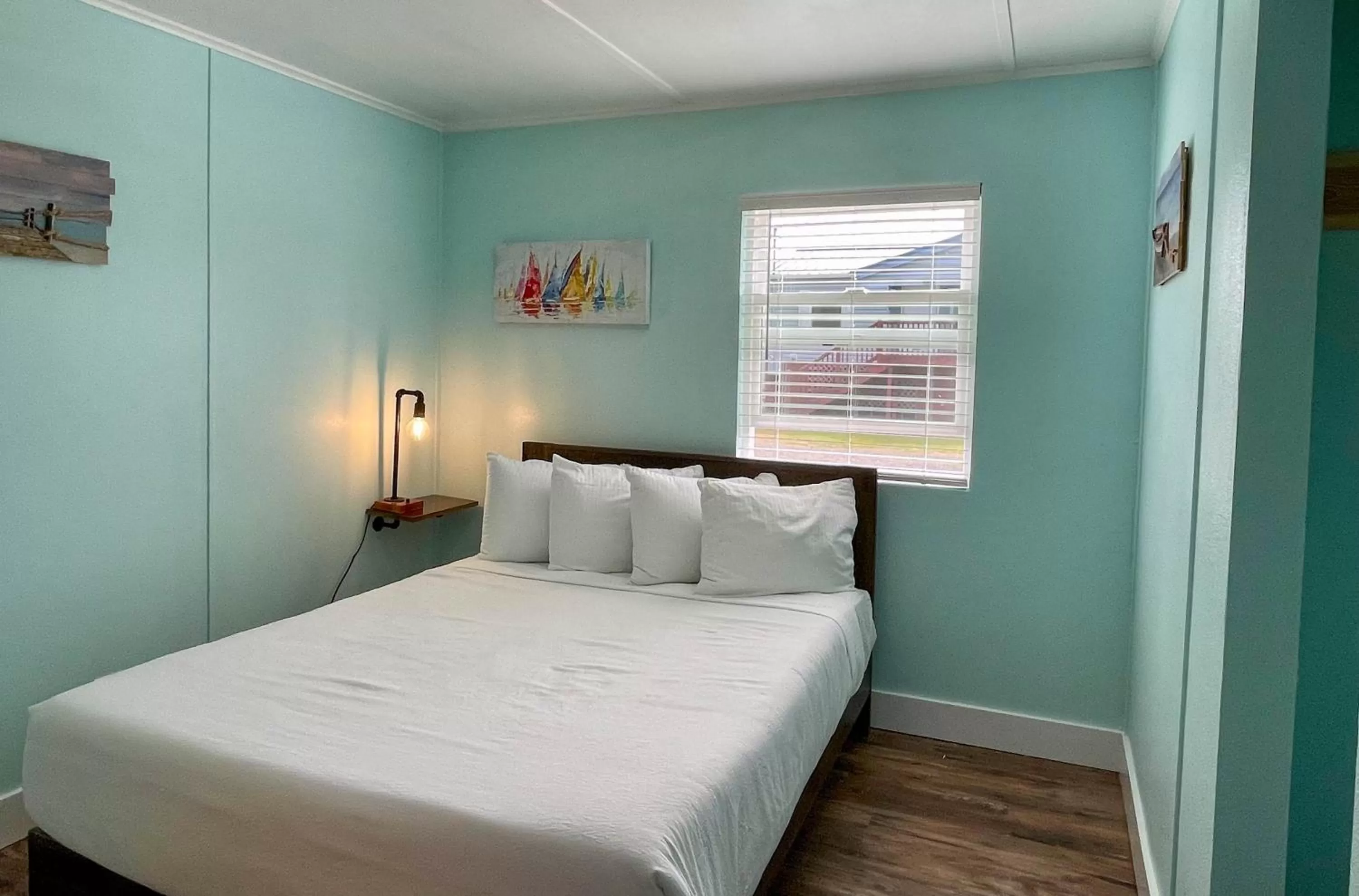 Bedroom, Bed in The Anchorage Motel