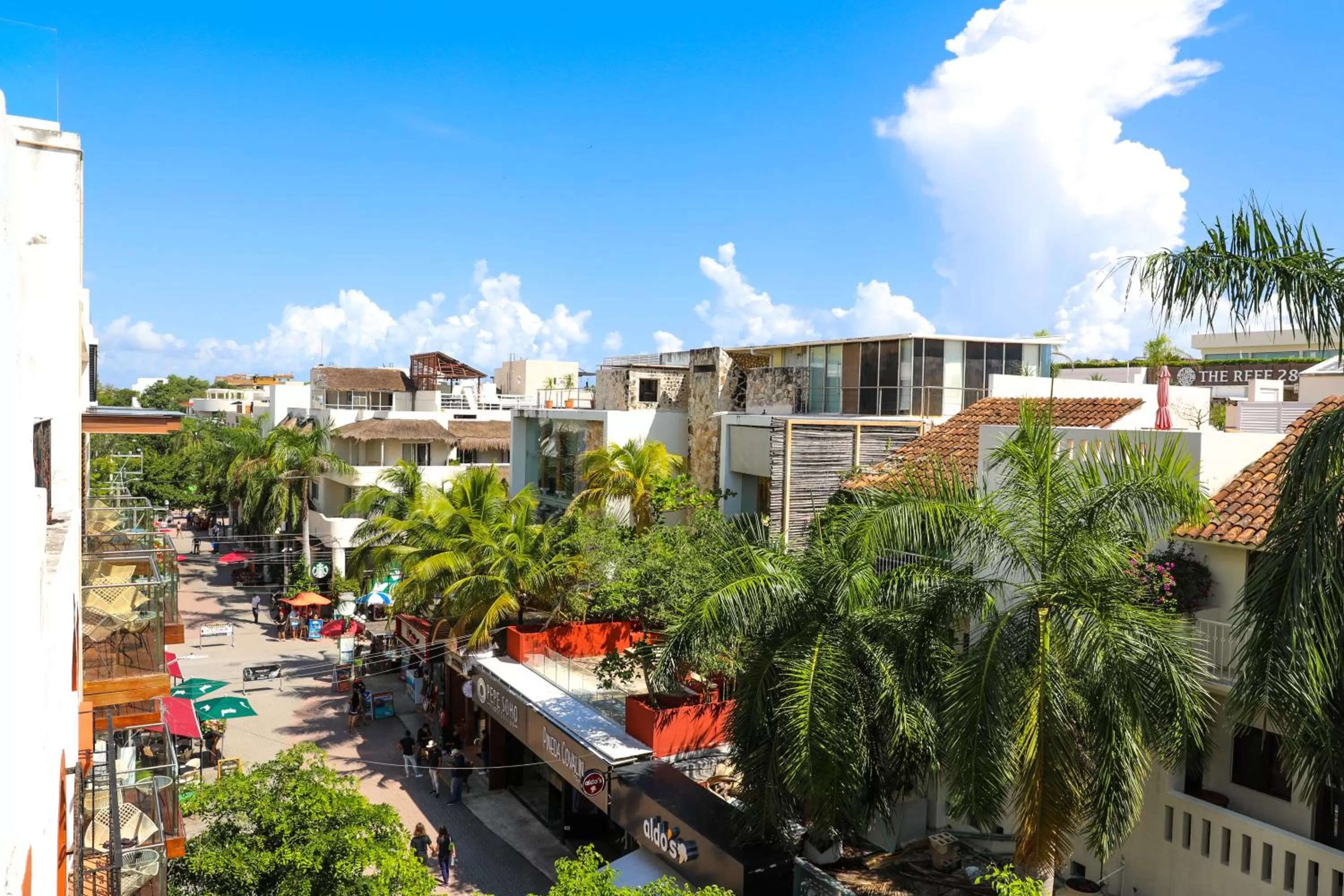 City view in 5ta AVENIDA Alma y Mar APART HOTEL by BFH