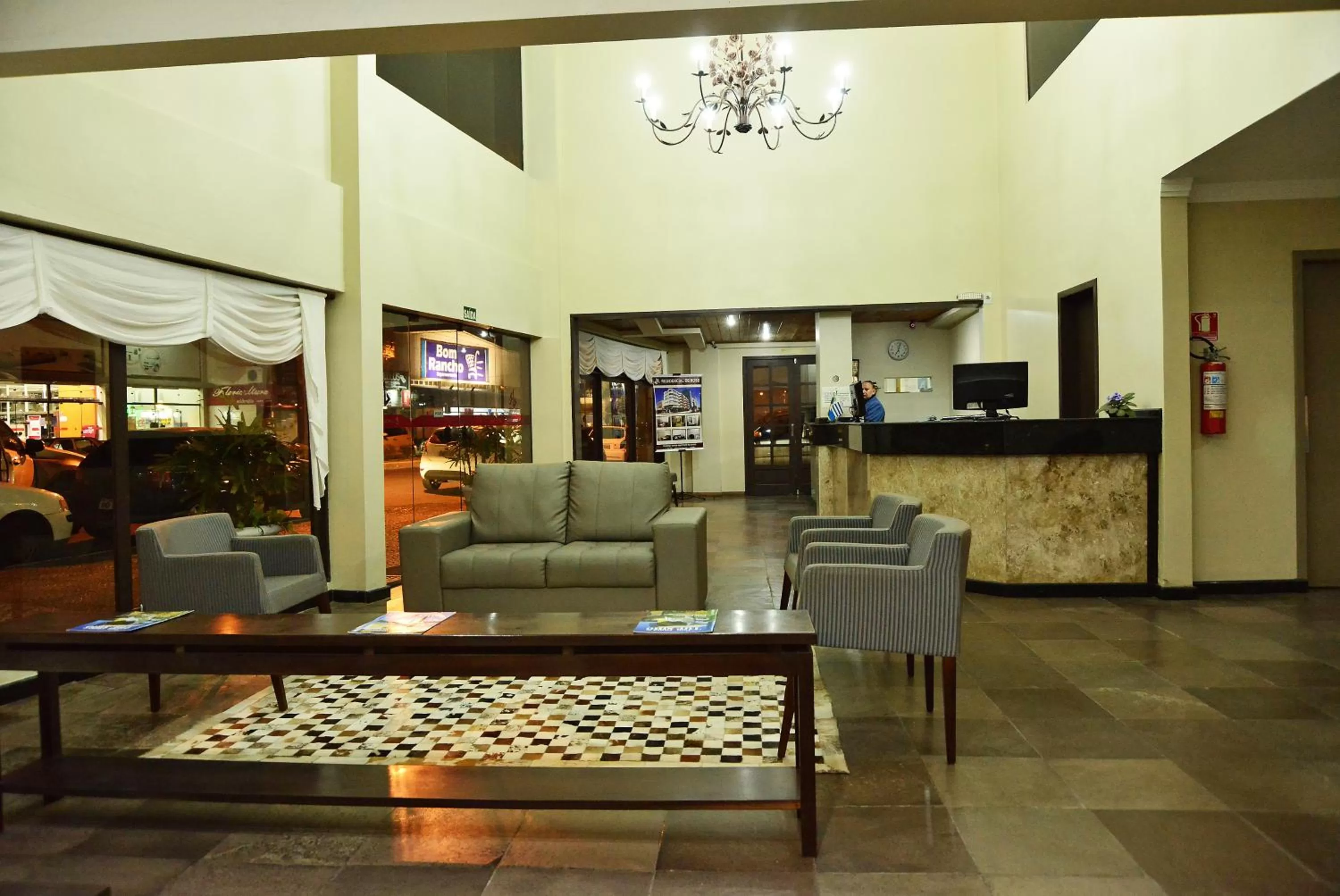 Staff, Lounge/Bar in De Rose Palace Hotel