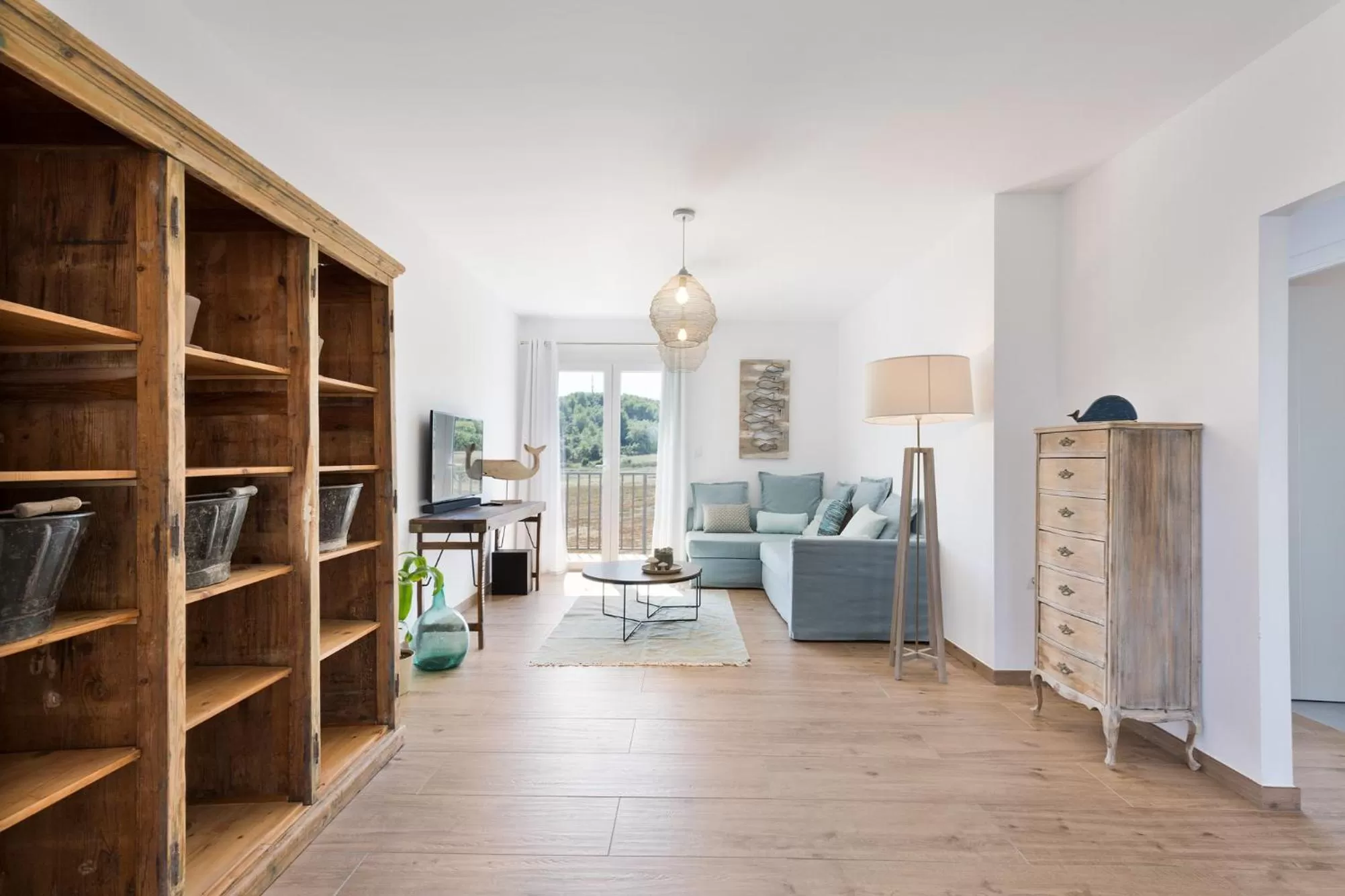 TV and multimedia in Masia Can Rovira - ESC1852