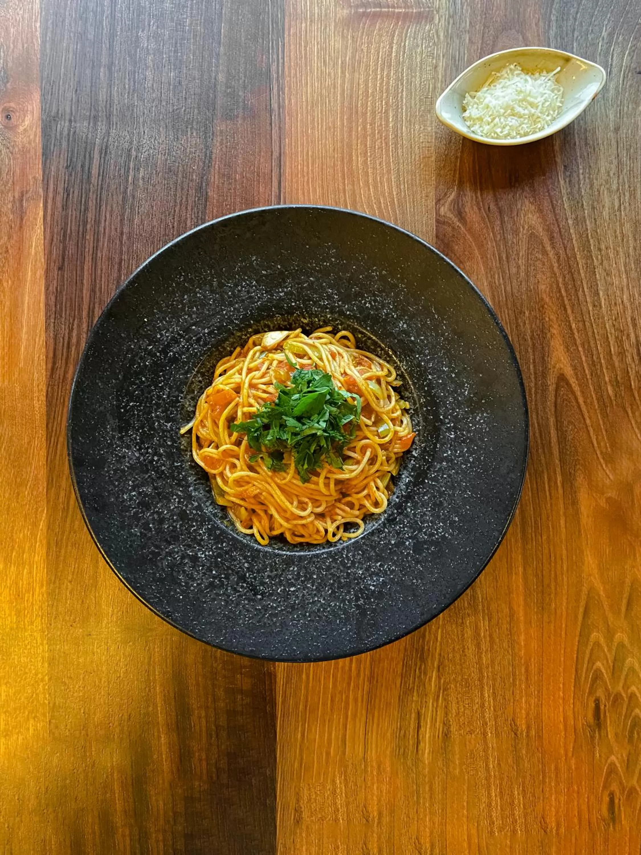 Restaurant/places to eat in Cratus Stone Palace