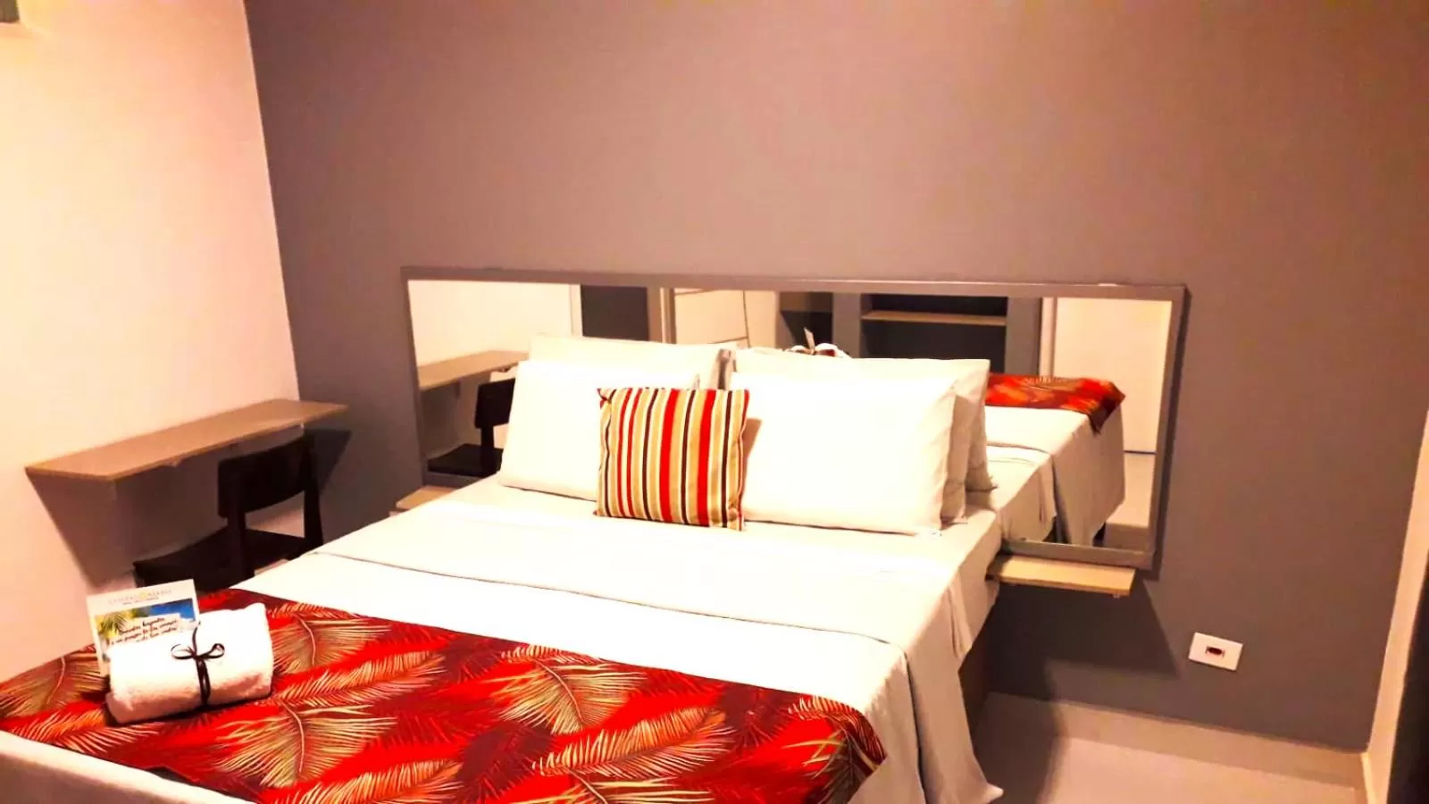 Bed in Costa Maris Beach Hotel Frente Mar