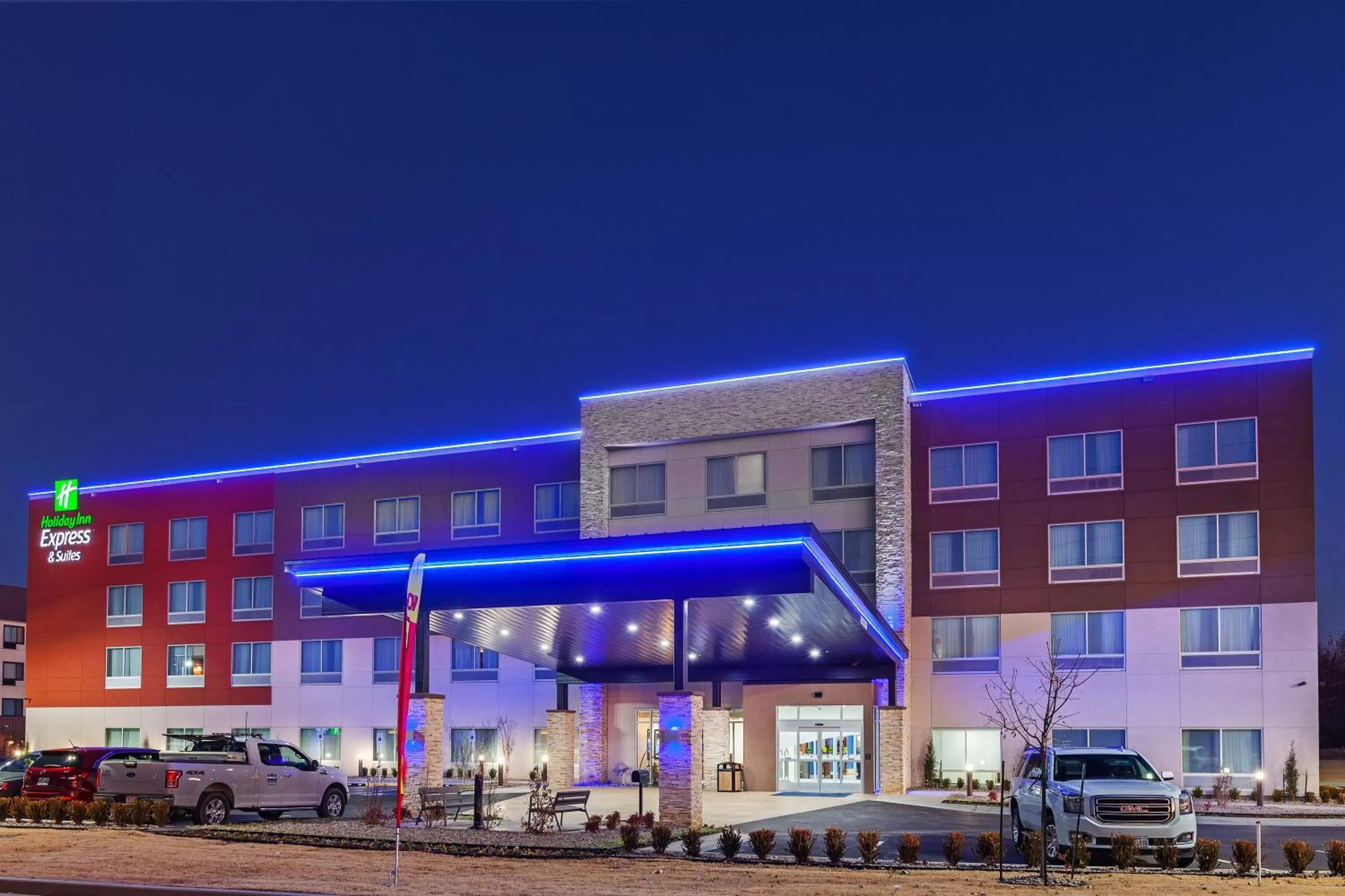 Property building in Holiday Inn Express & Suites - Tulsa Northeast - Owasso by IHG