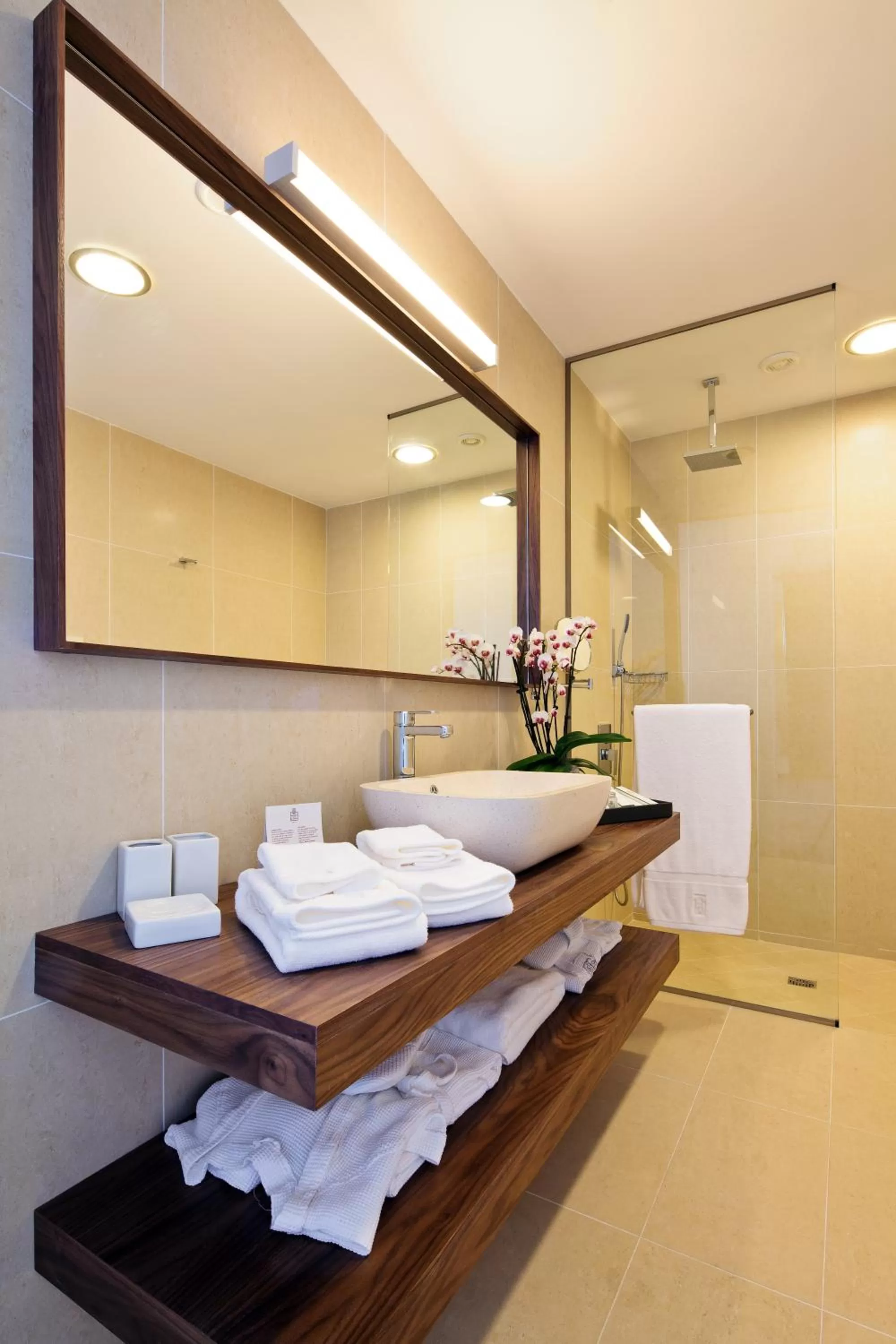 Bathroom in Lighthouse Golf & Spa Hotel