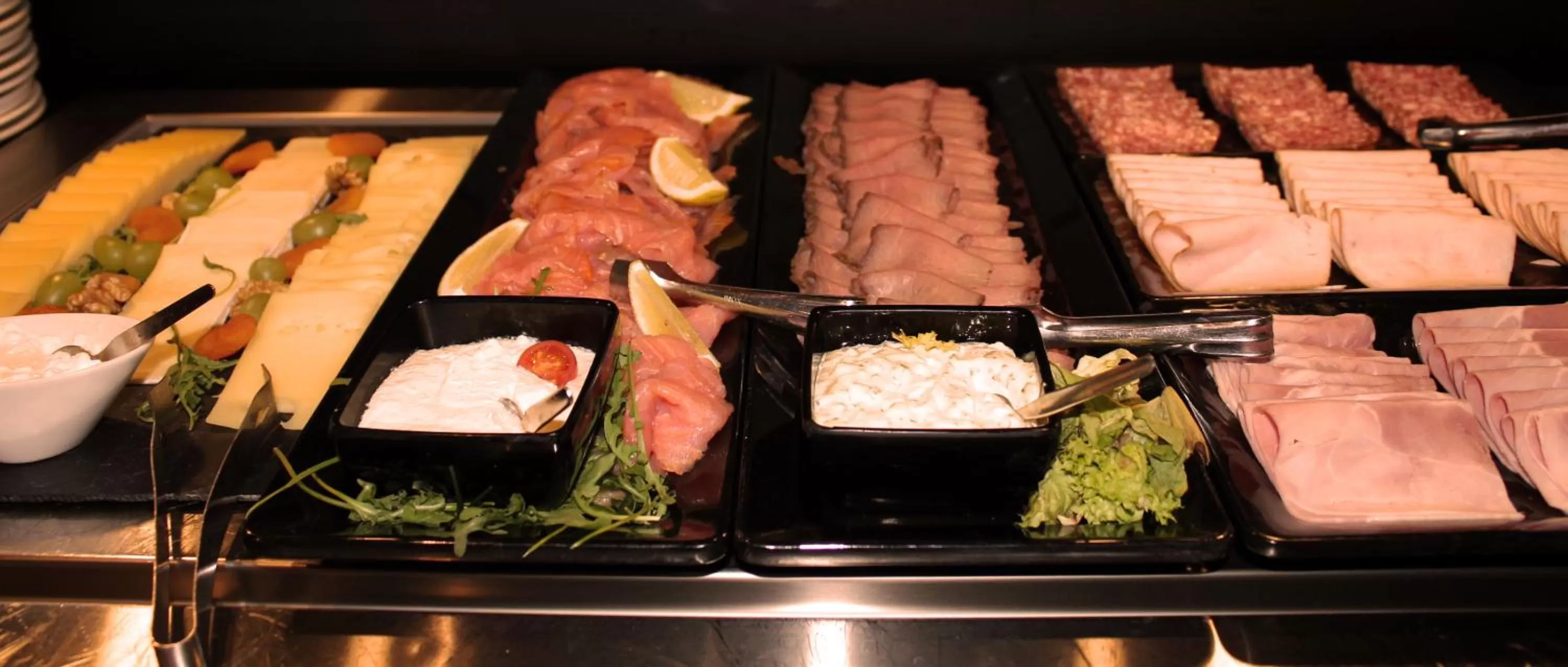 American breakfast in Novotel Bern Expo