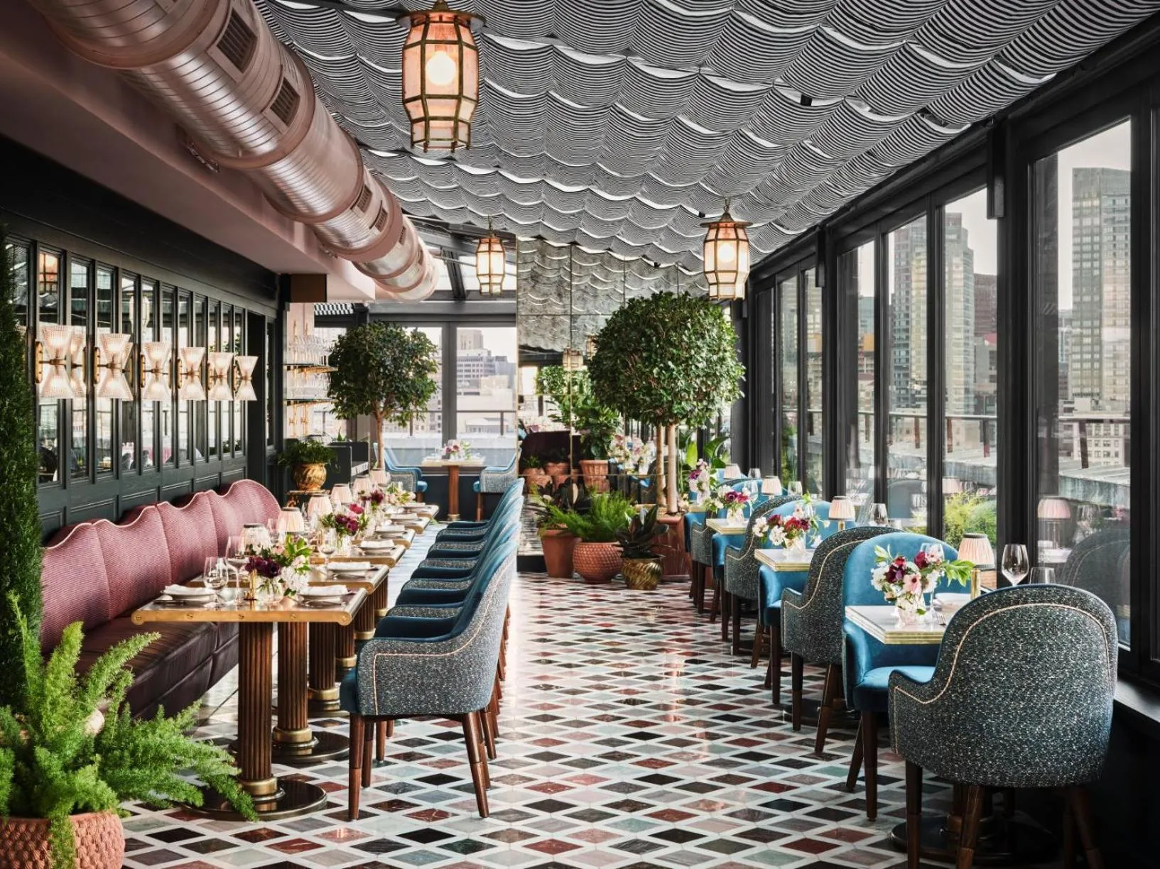 Restaurant/places to eat in The Newbury Boston