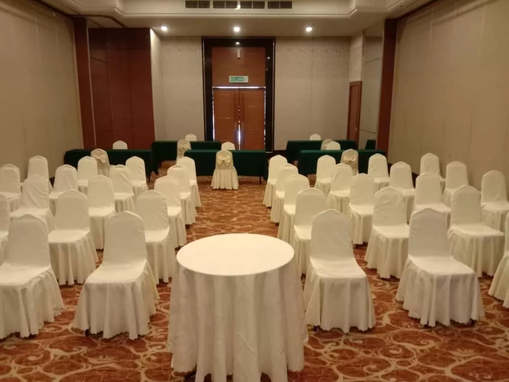 Property building in Pearl View Hotel Prai, Penang