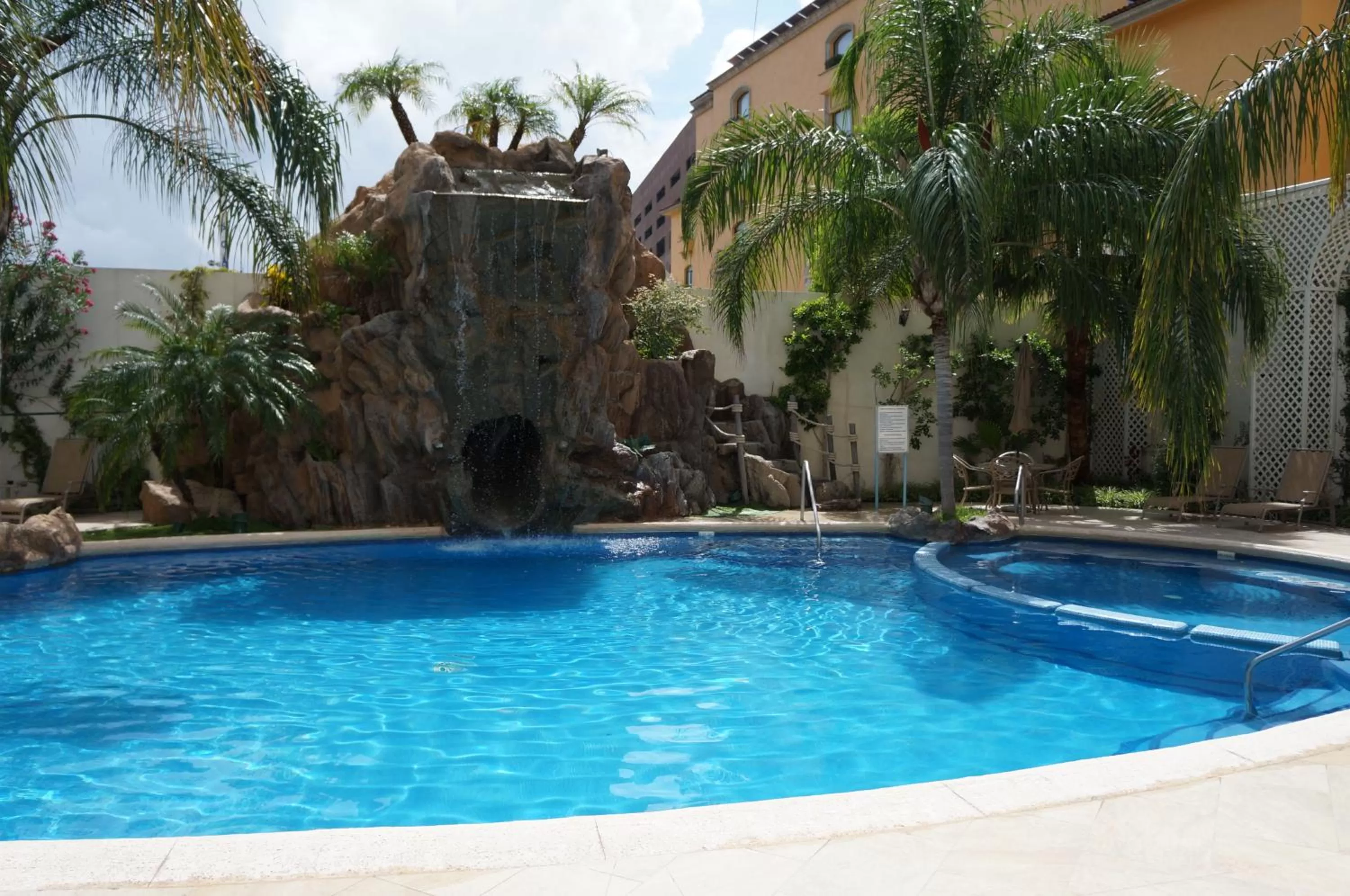 Swimming pool in Safi Royal Luxury Valle