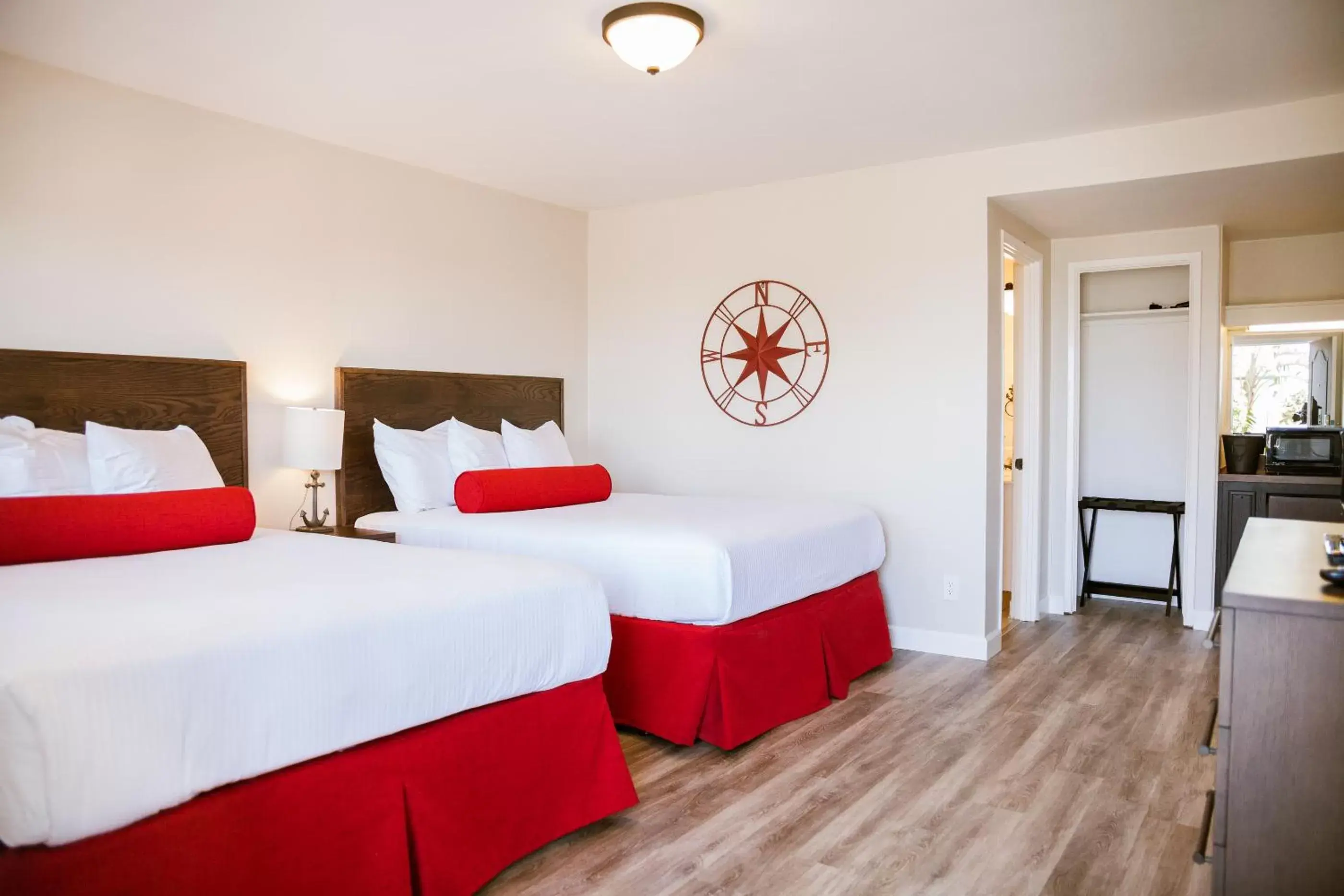 Queen Room with Two Queen Beds in The Landing at Morro Bay Queen Room with Two Queen Beds in The Landing at Morro Bay