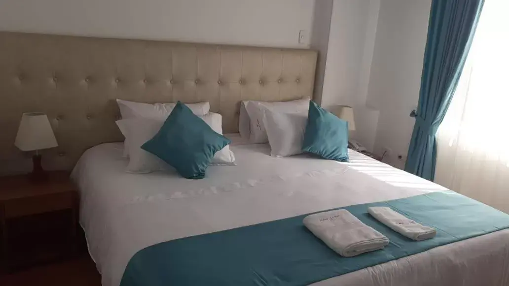 Single Room in Hotel Bogota - Fontana Di Trevi by On Holidays Single Room in Hotel Bogota - Fontana Di Trevi by On Holidays