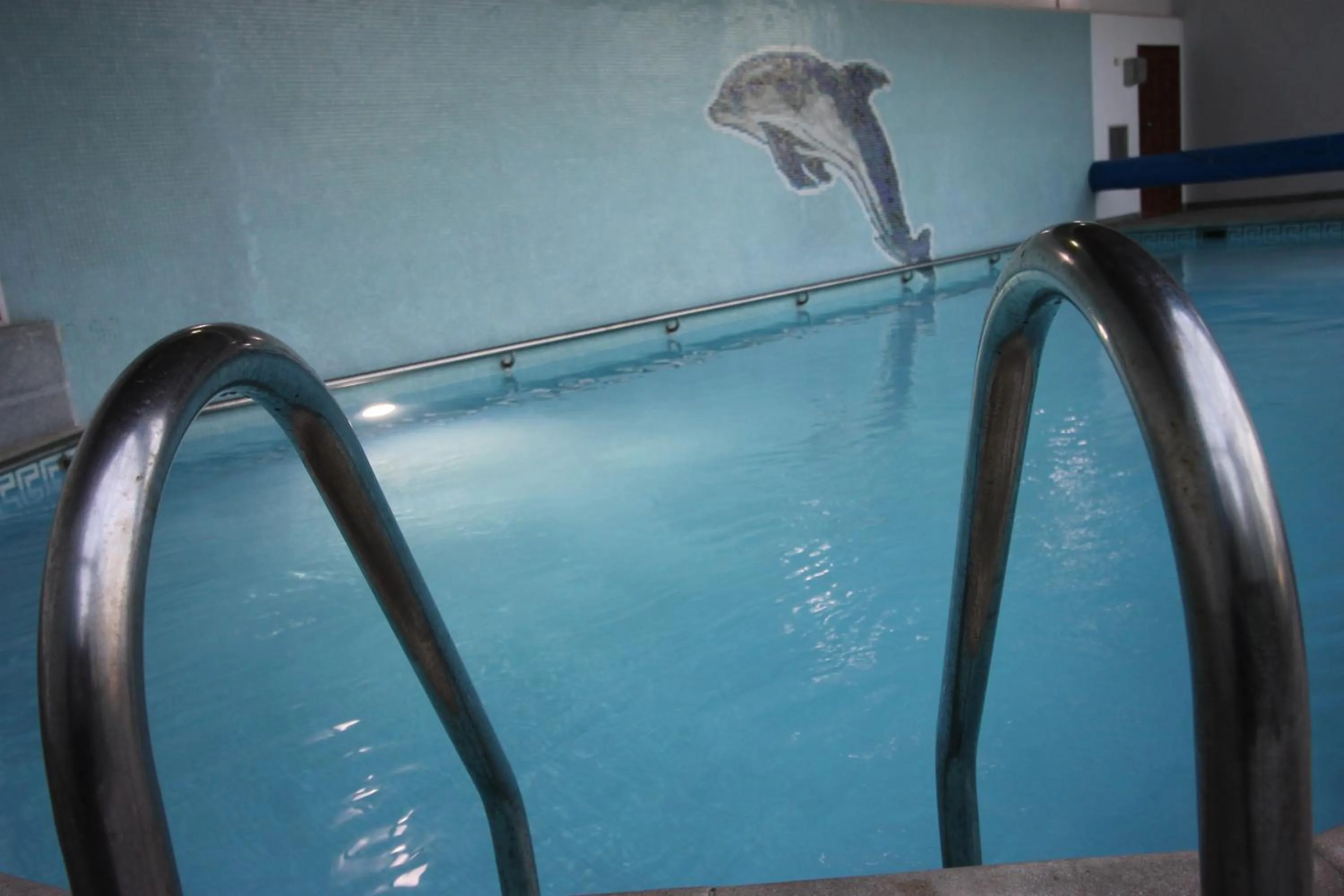 Swimming pool in Hotel Senhora do Castelo