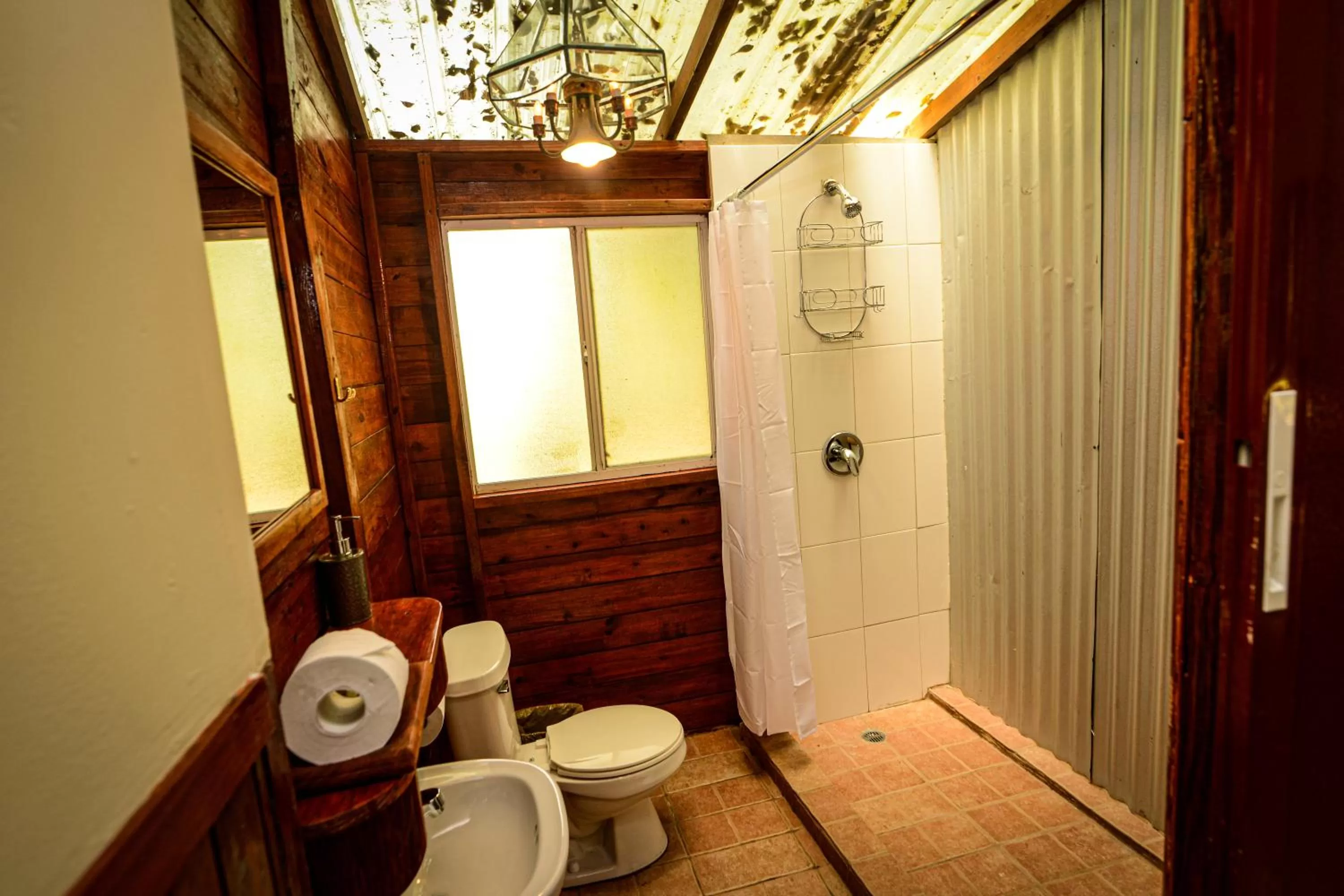 Bathroom in KikiWitz Resort