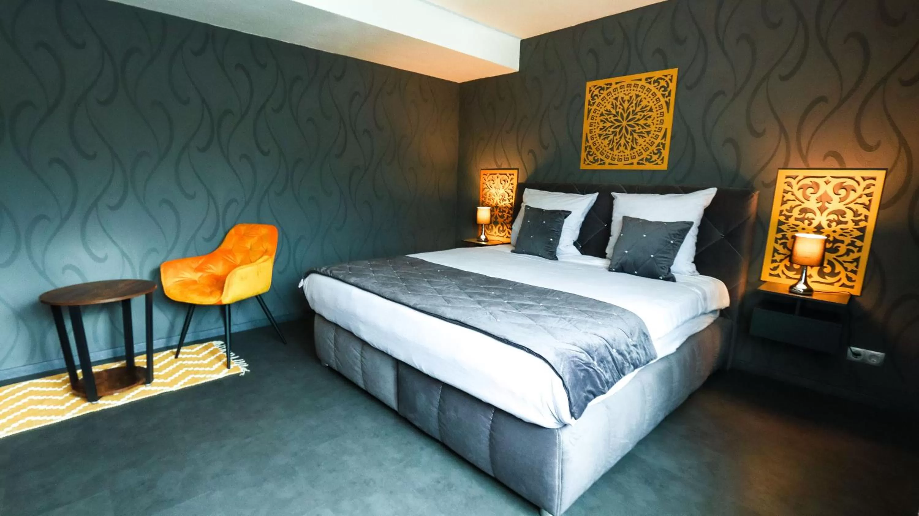 Photo of the whole room, Bed in DUA Hotel