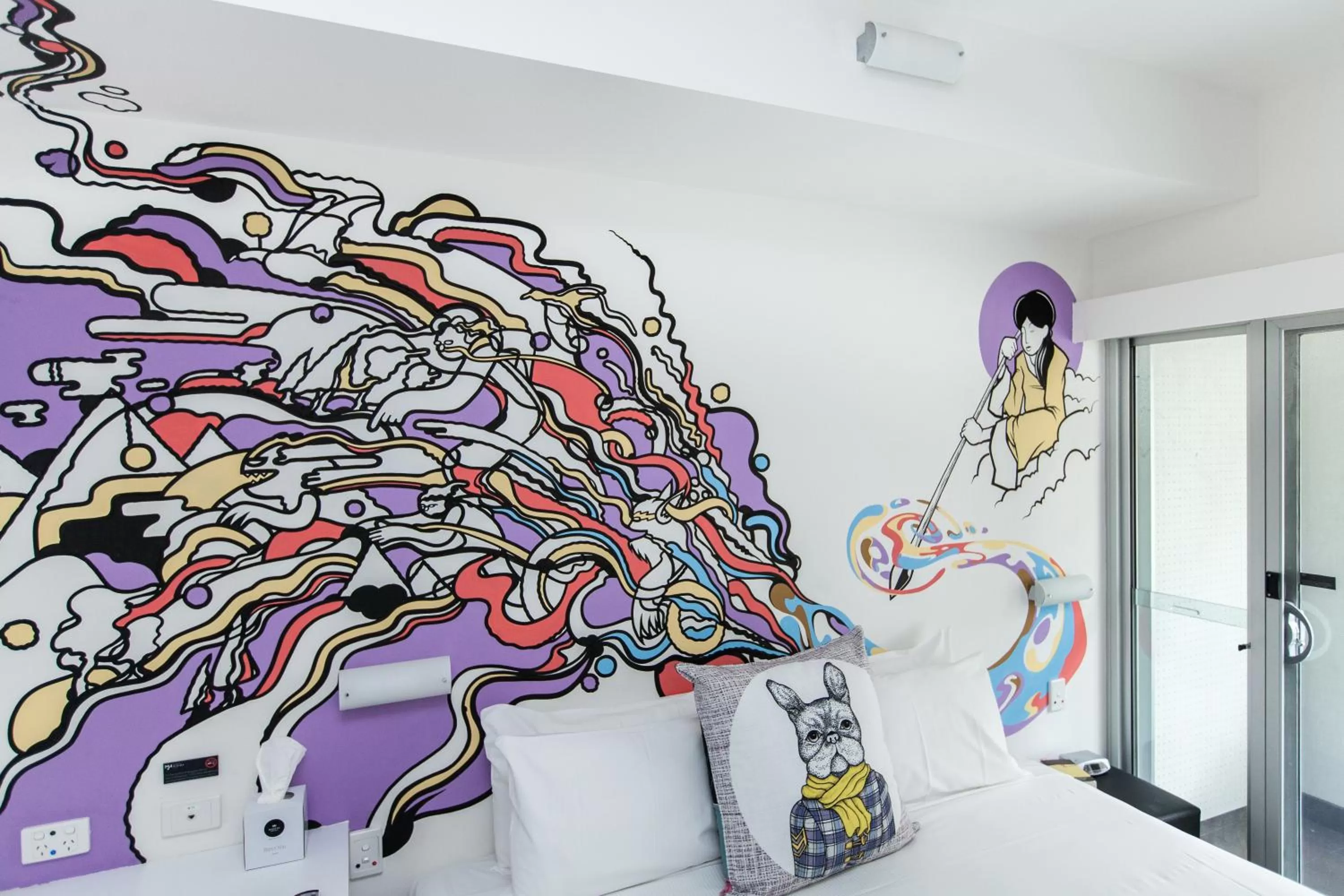 Bed in Majestic Minima Hotel