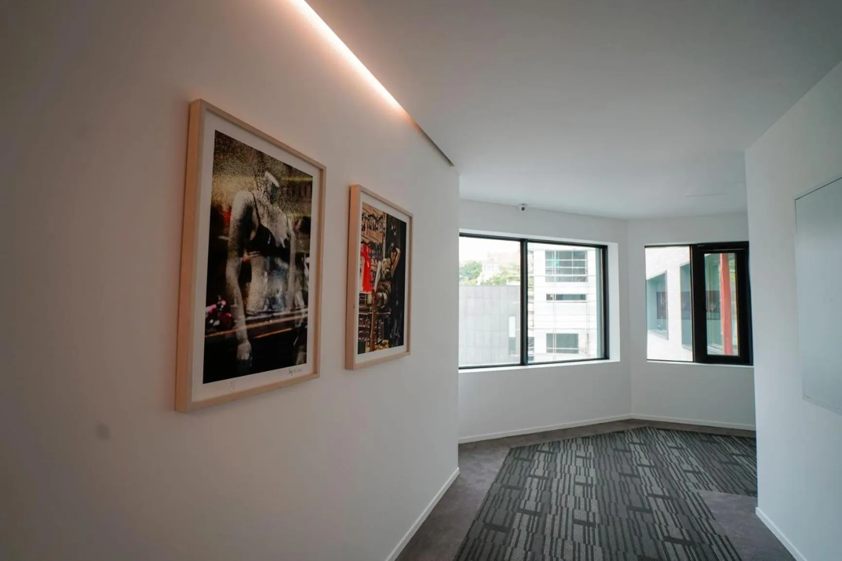 Decorative detail in Mipo Oceanside Hotel