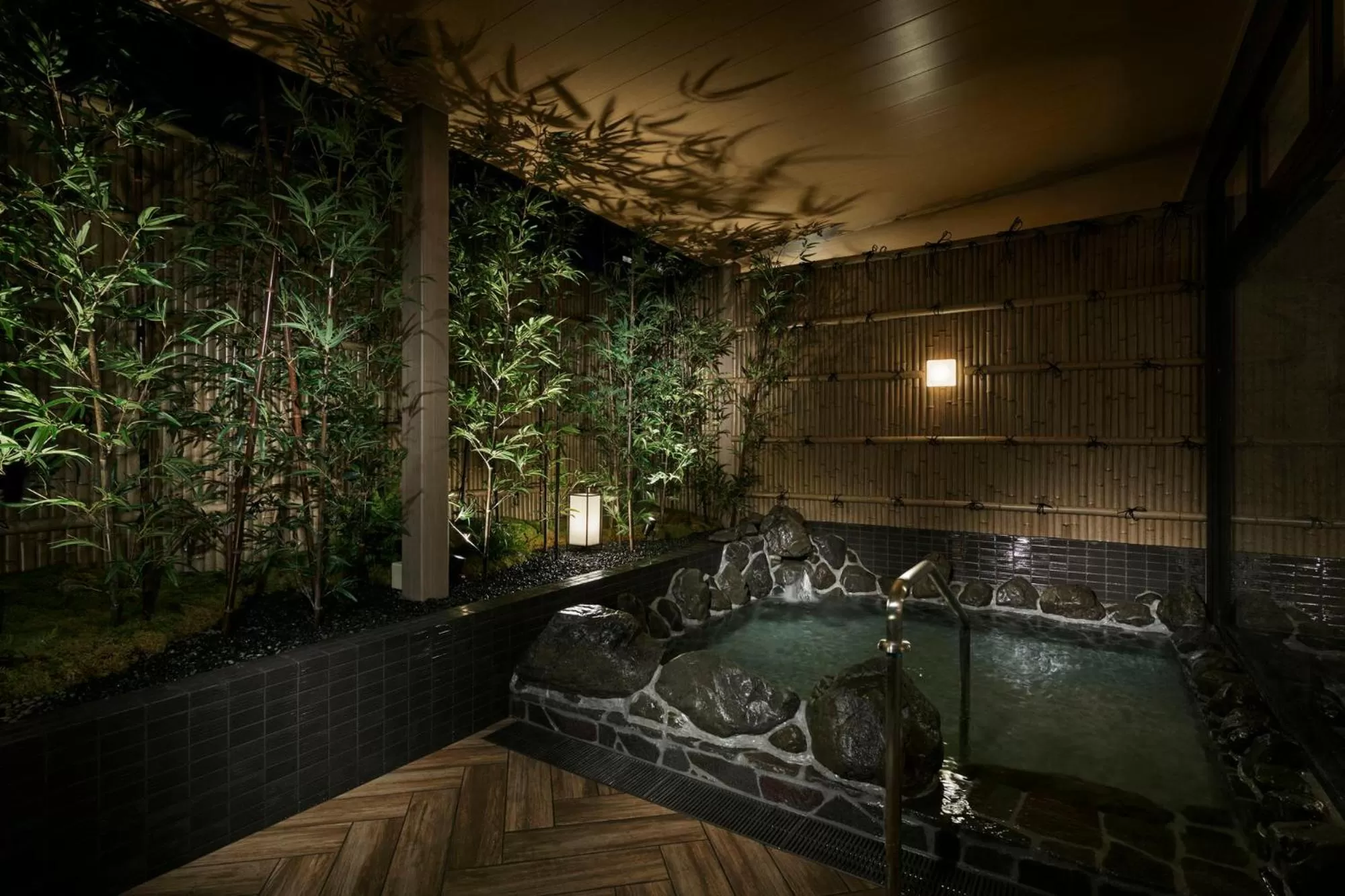 Spa and wellness centre/facilities in Royal Twin Hotel Kyoto Hachijoguchi