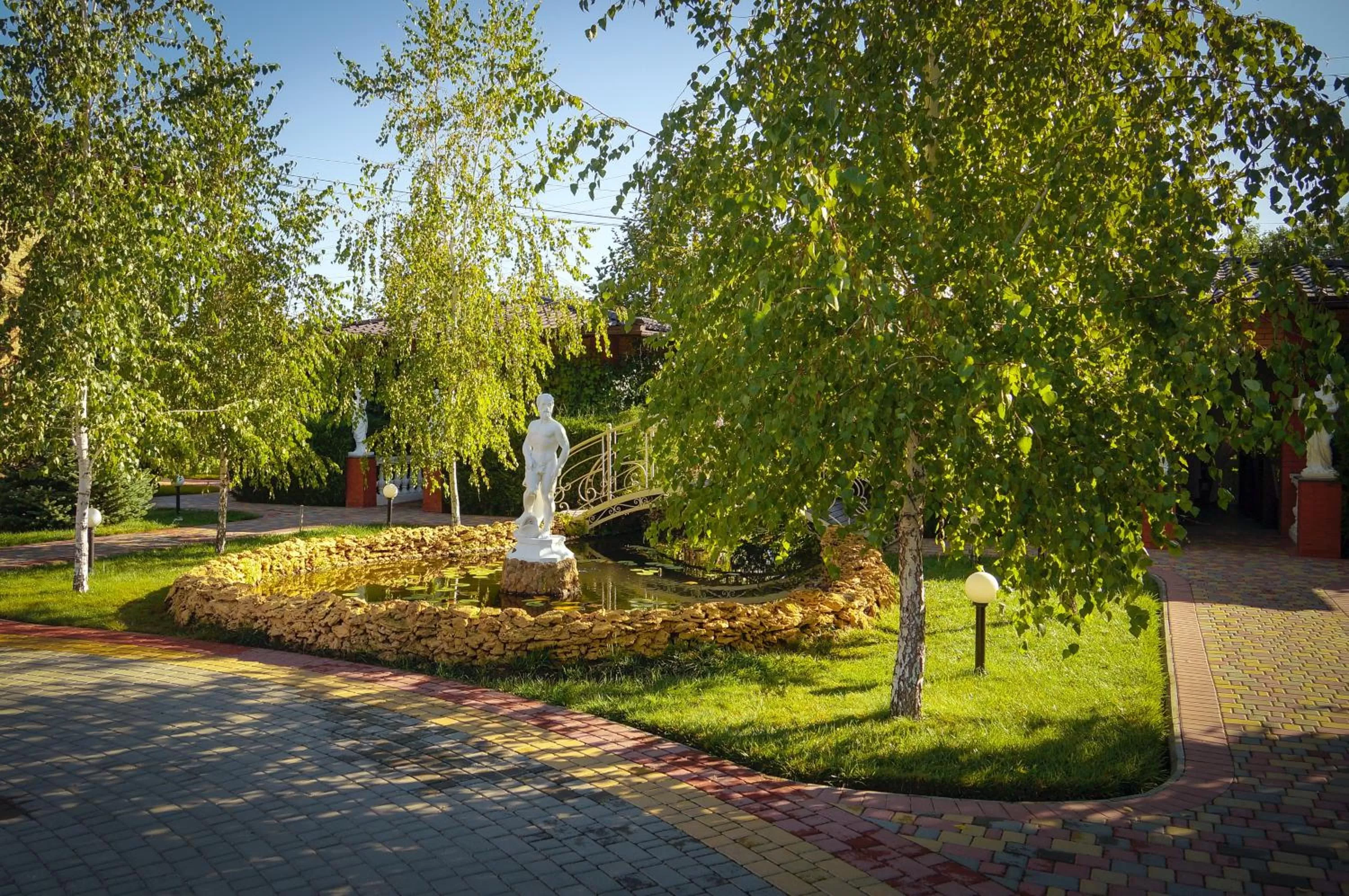 Garden in Delta Hotel
