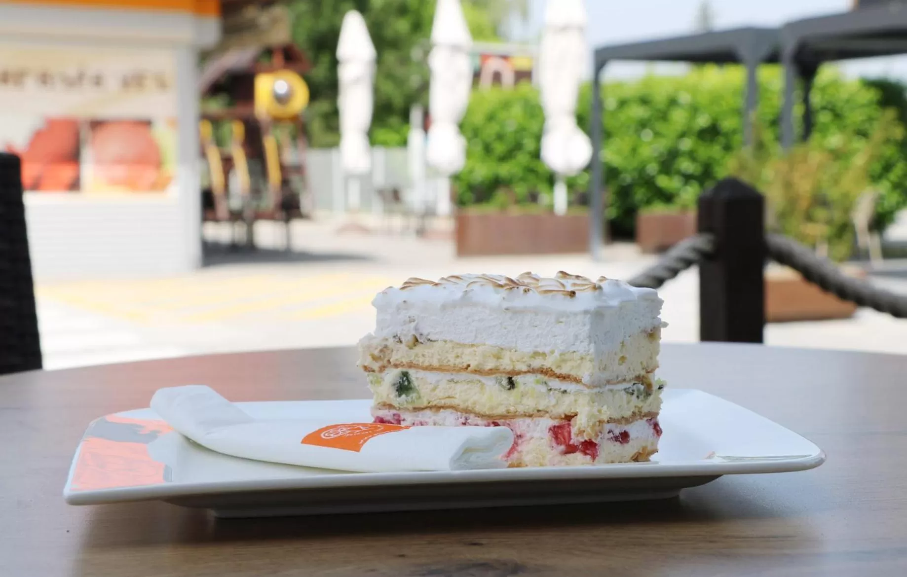 Food in Hotel Pomaranča