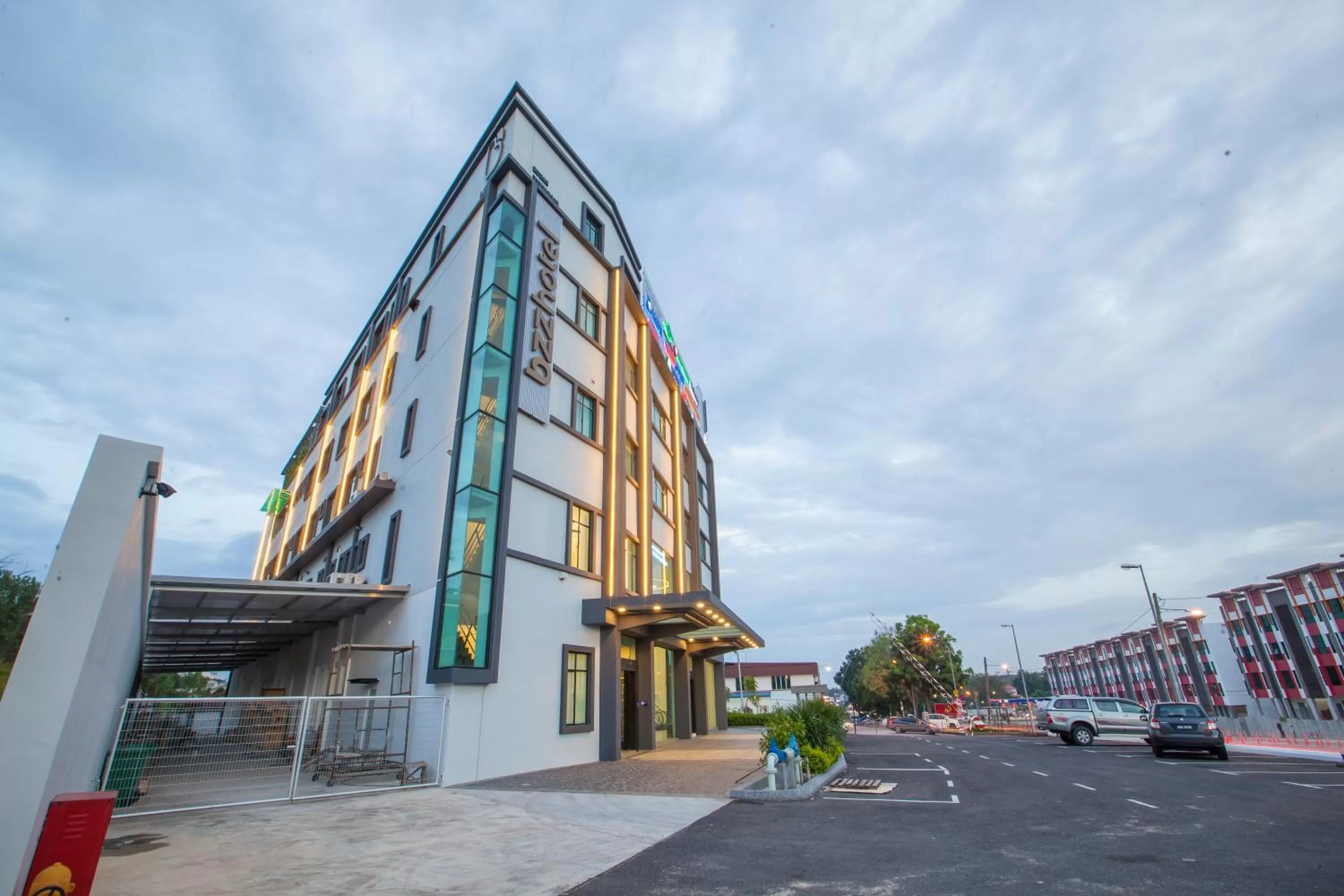 Facade/entrance in Bzz Hotel Skudai