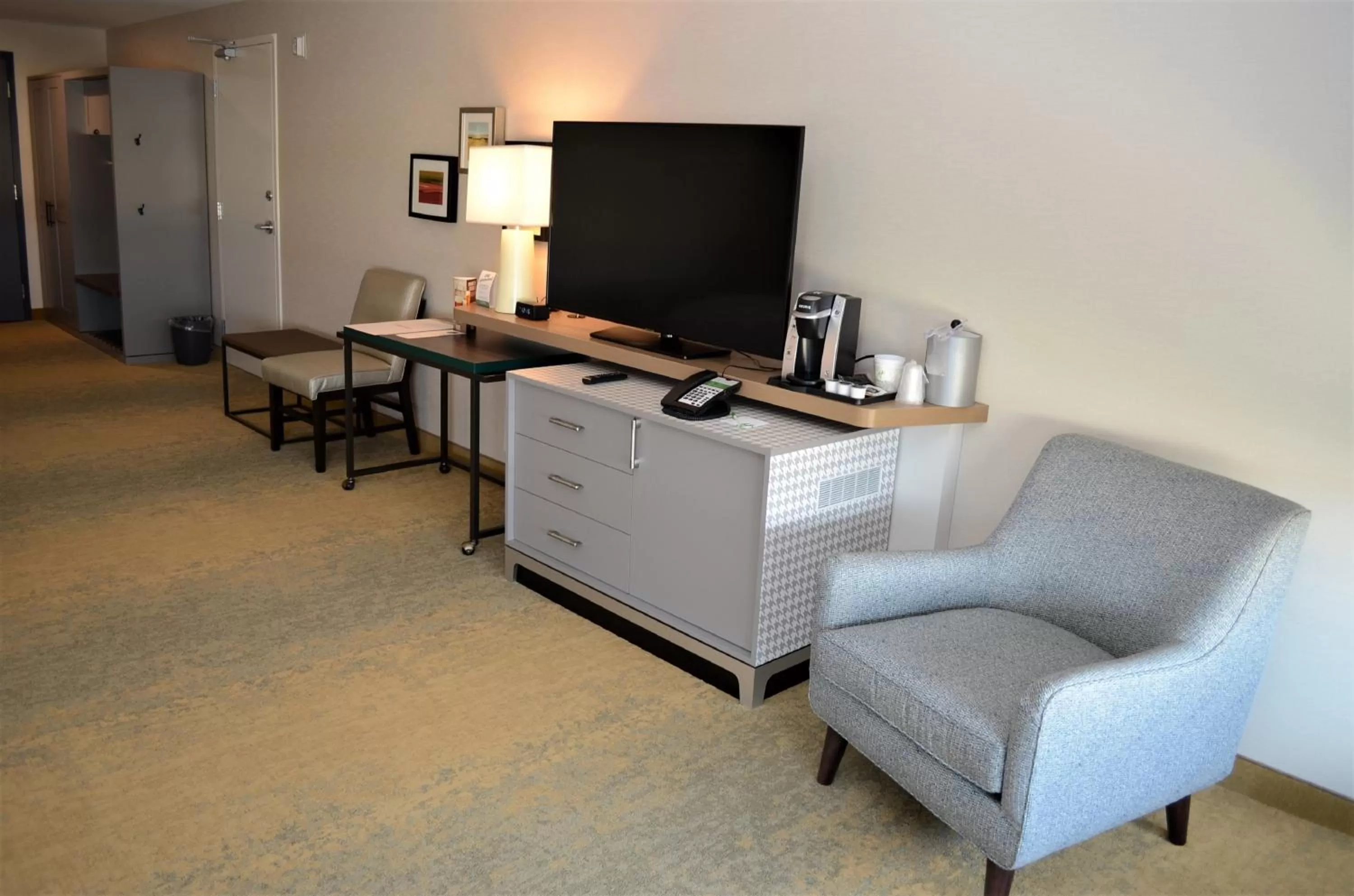 Photo of the whole room in Holiday Inn Edmonton South - Evario Events by IHG