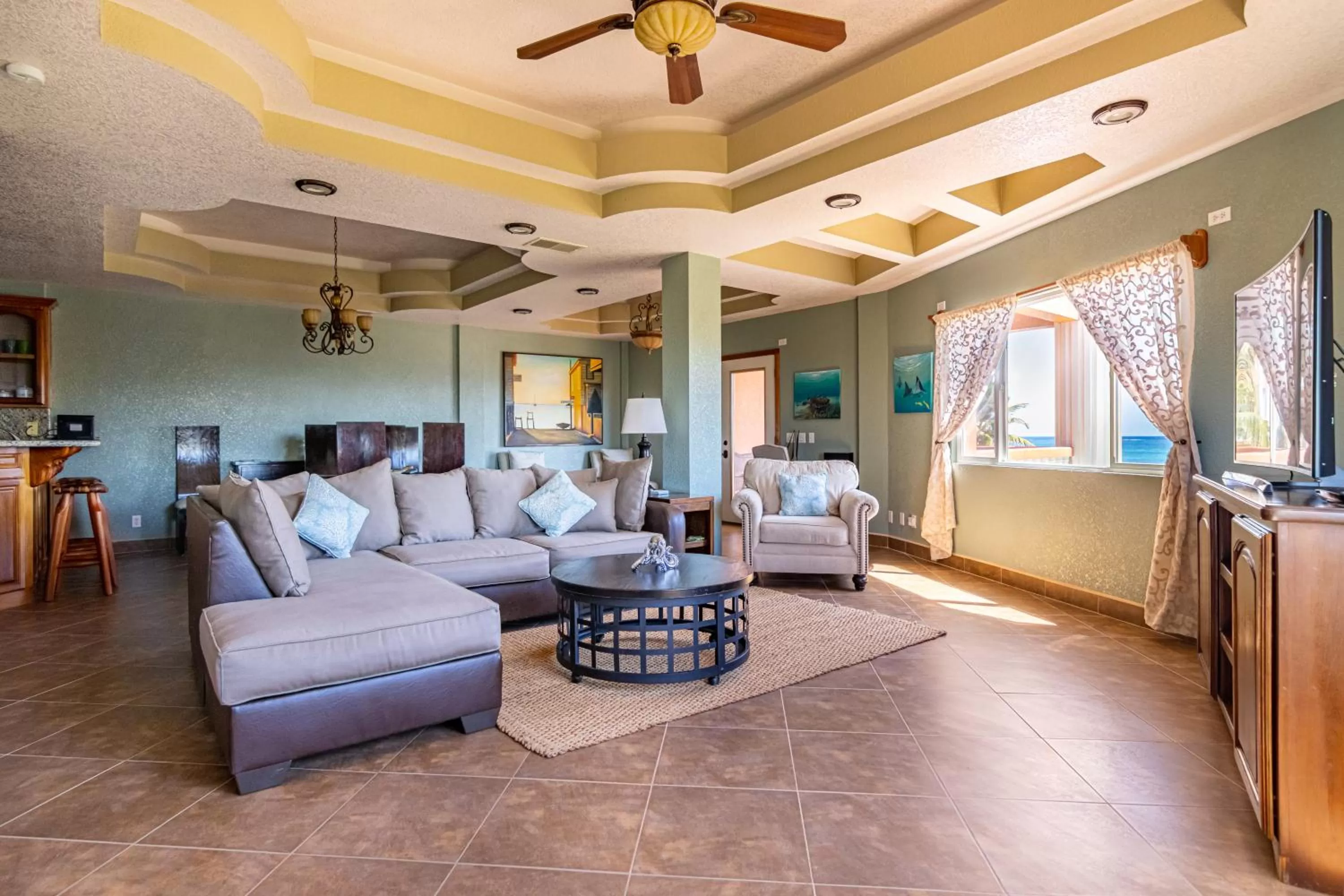 TV and multimedia in Lighthouse Beach Villas