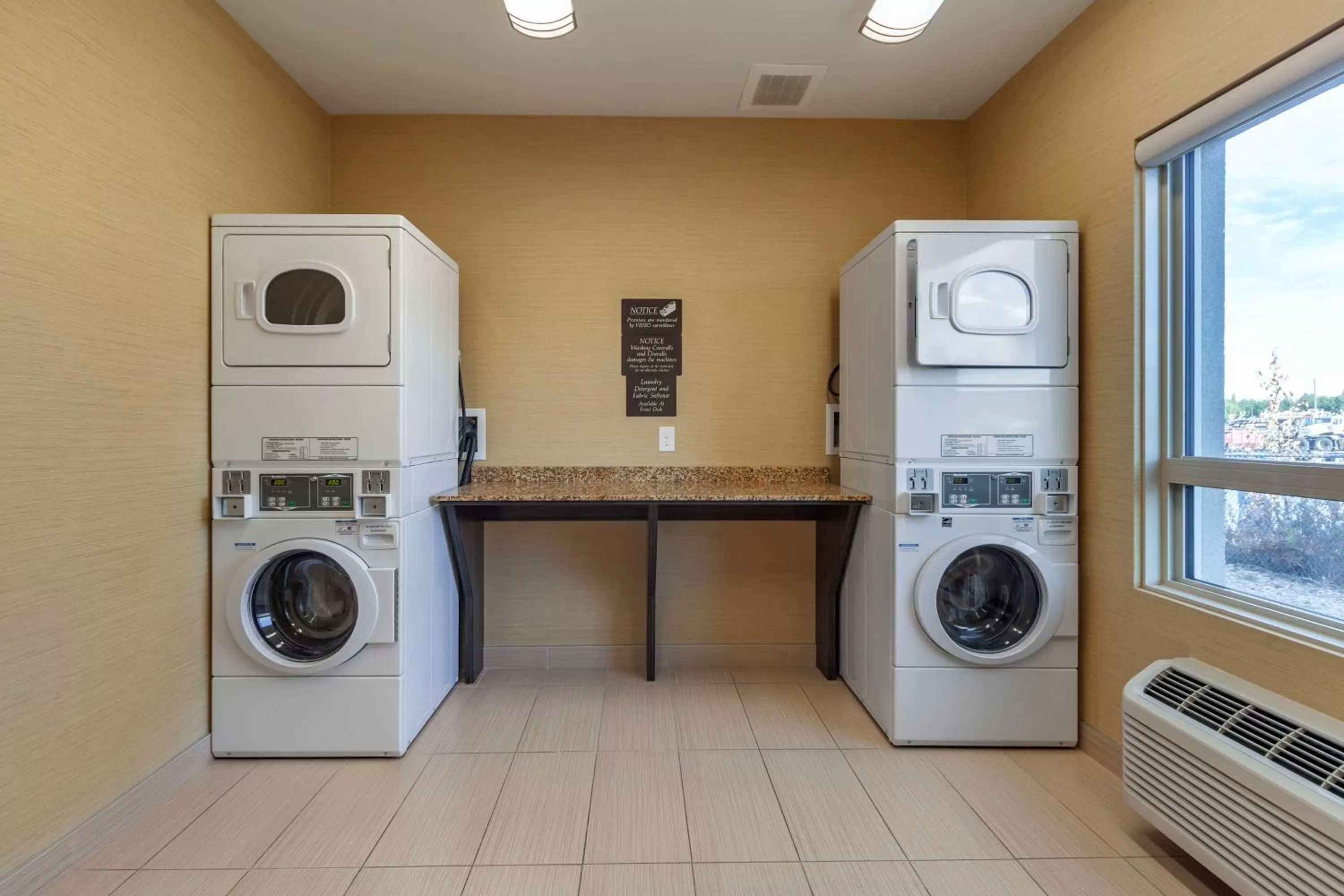 Property building in Best Western Plus Drayton Valley