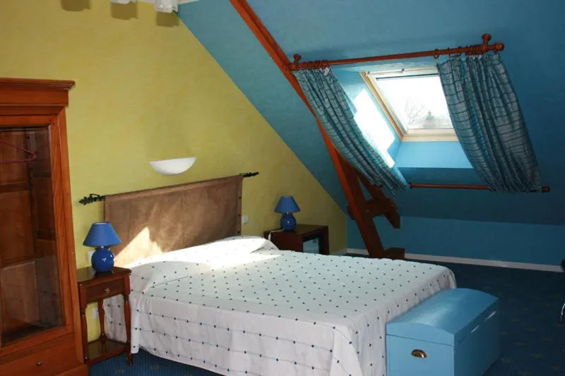 Suite in Le Clos Champel Hôtel Restaurant Logis