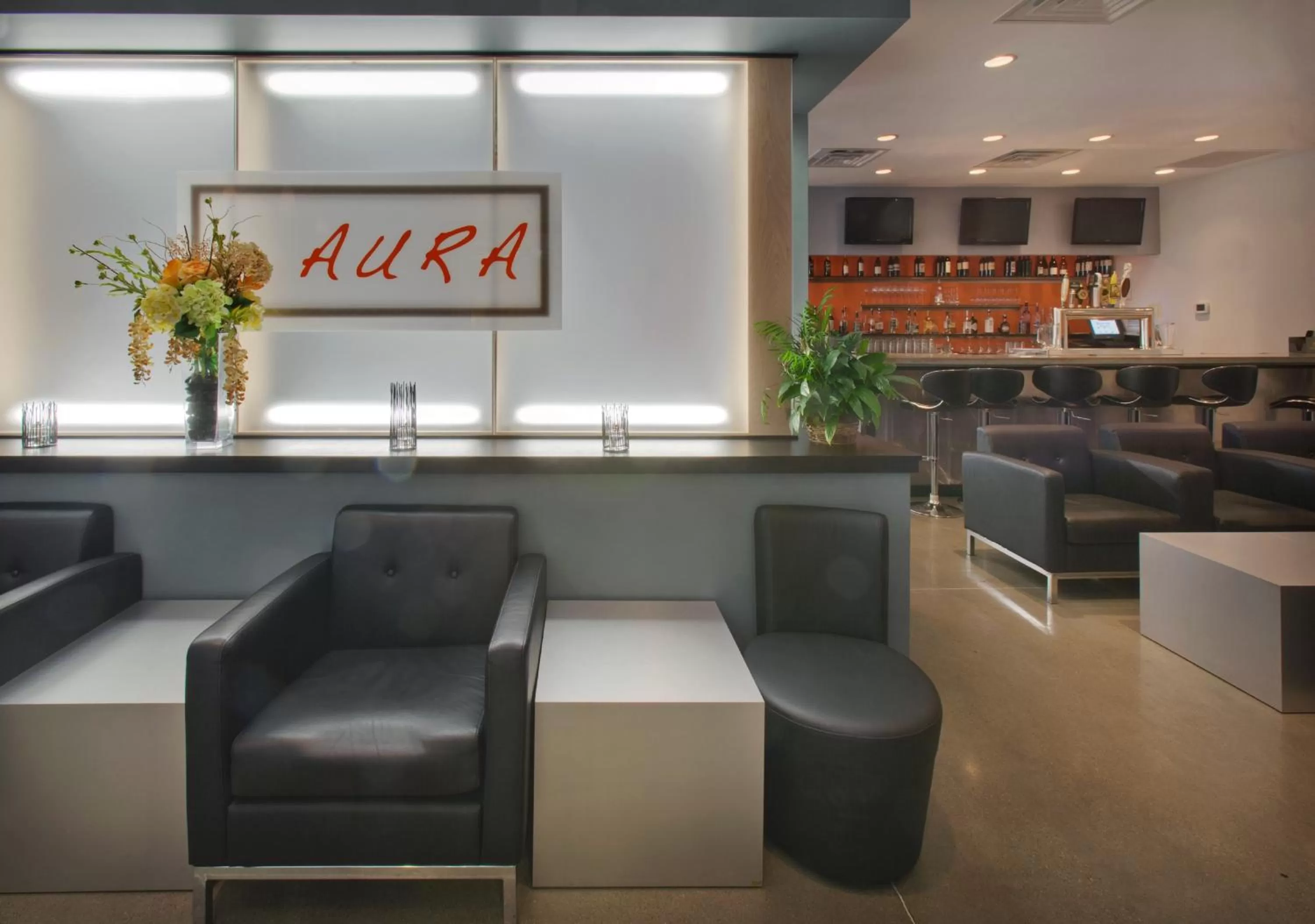 Restaurant/places to eat in Holiday Inn Lincoln Southwest by IHG