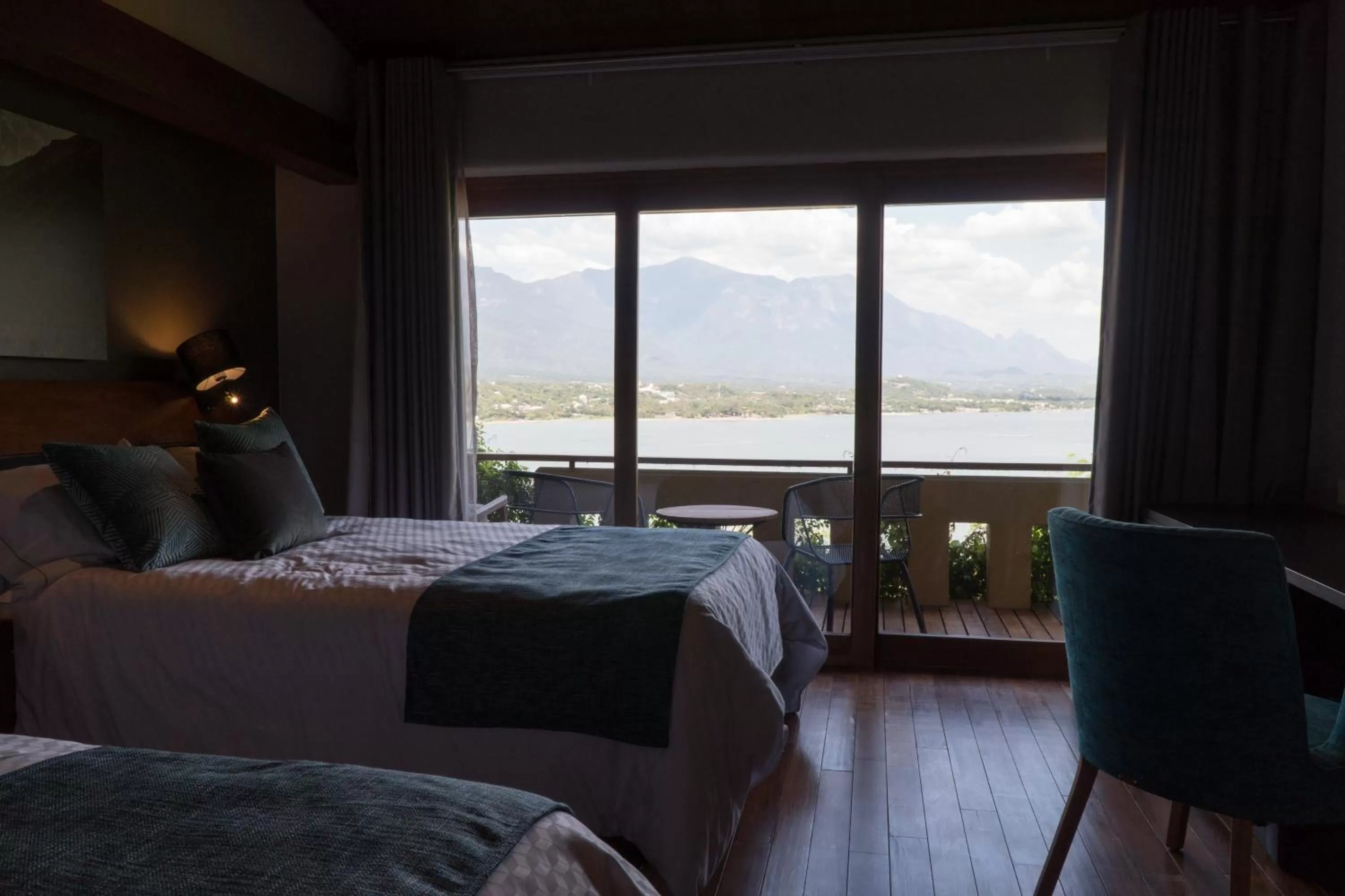 Photo of the whole room, Bed in Gamma Monterrey Rincon de Santiago