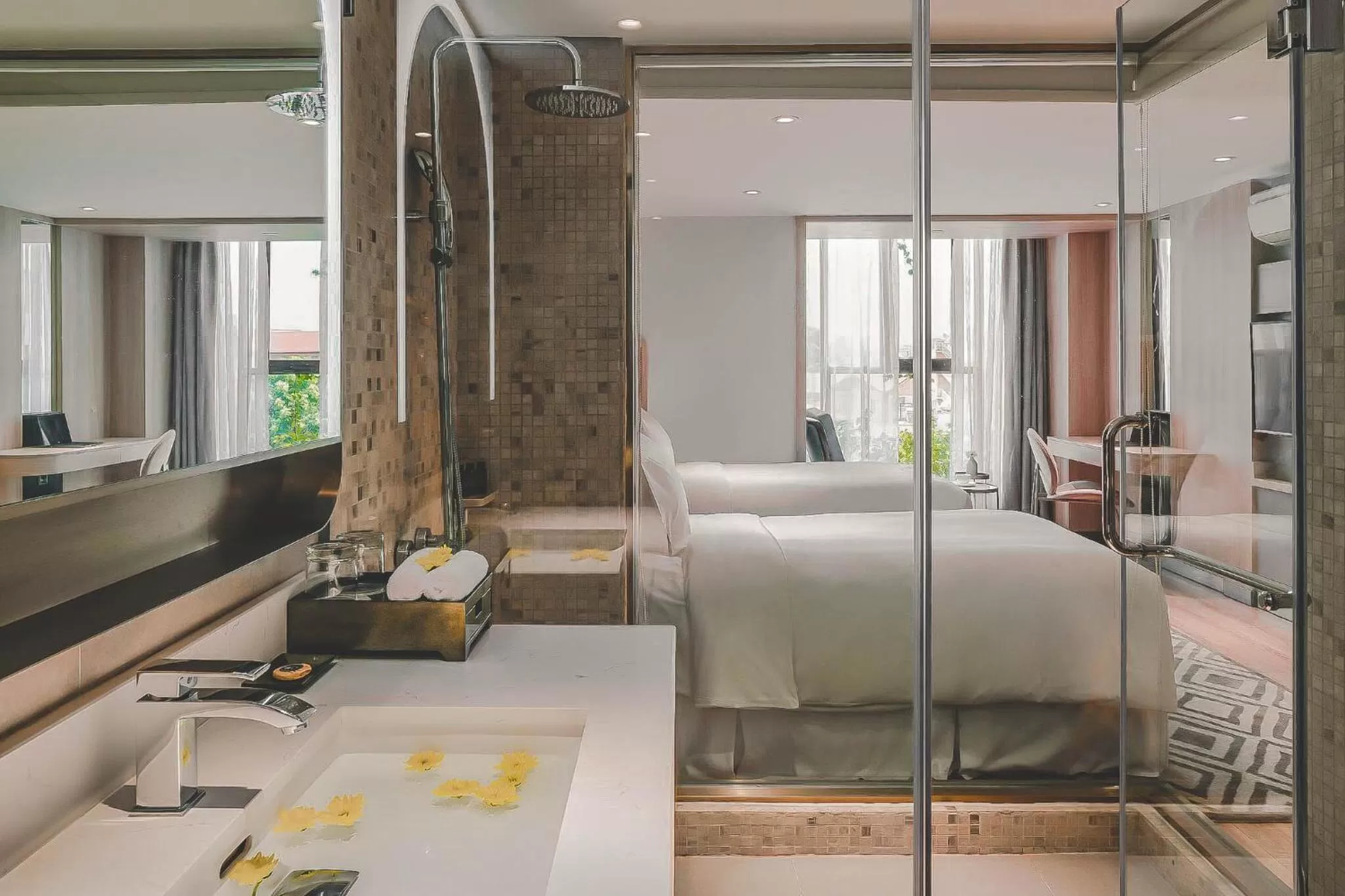 Bathroom, Bed in Hanoi Le Jardin Hotel & Spa