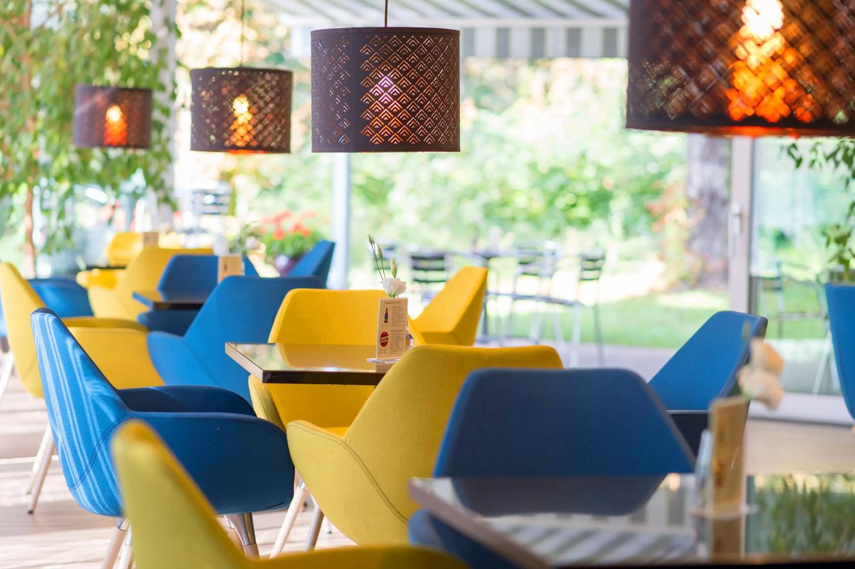 Restaurant/places to eat in Hotel Vivaldi