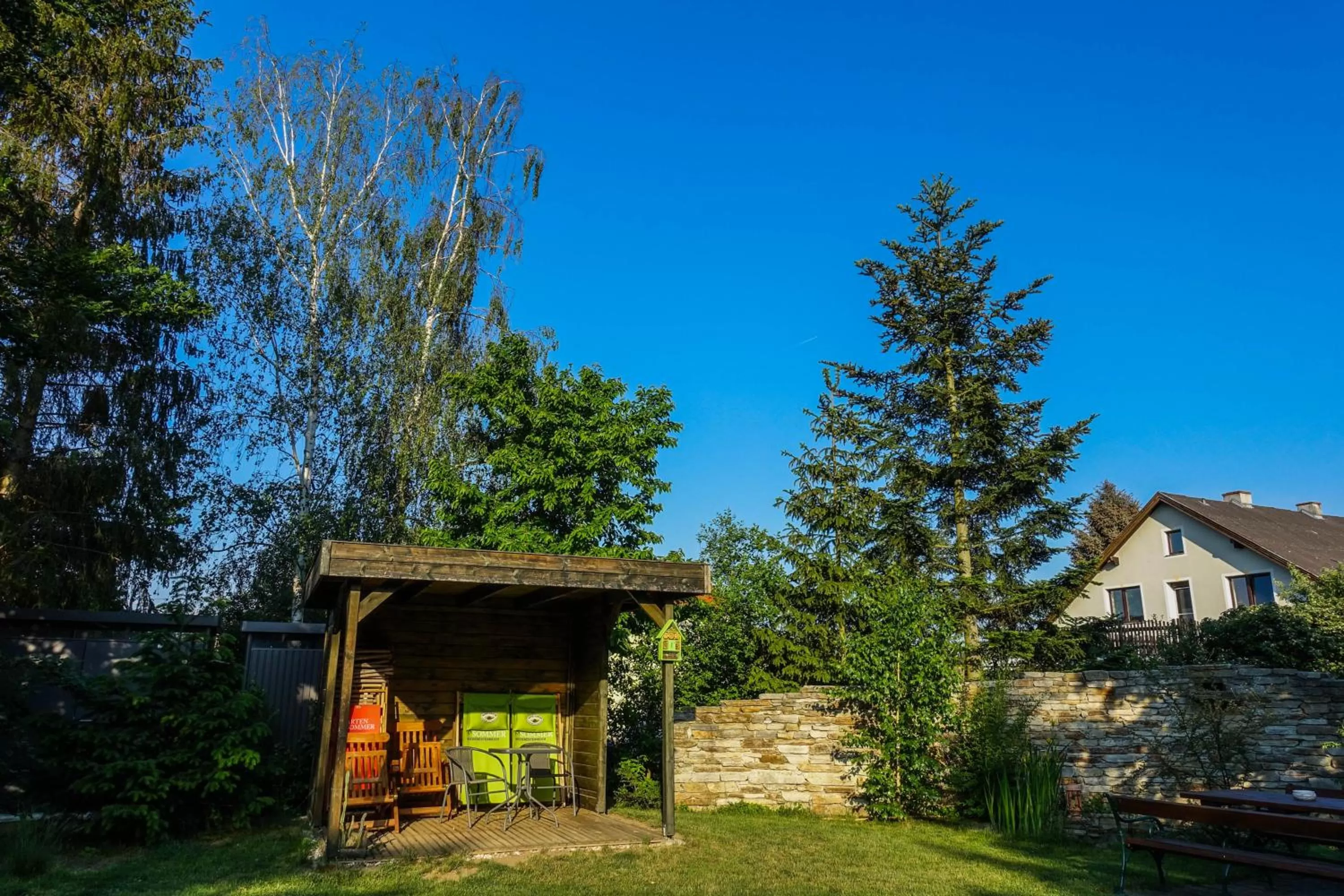 Garden, Property Building in Gästehaus Pointner